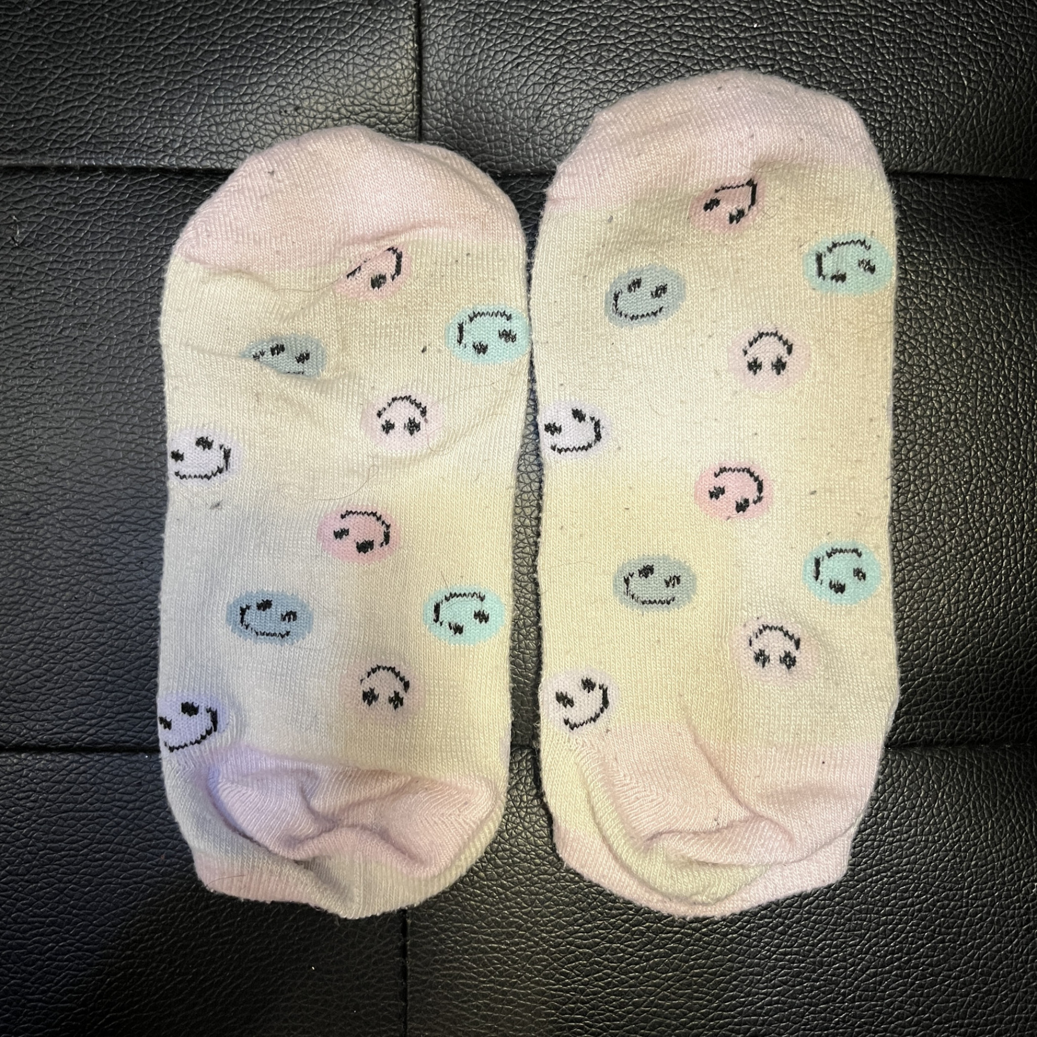 Thin Pink Smiley Socks