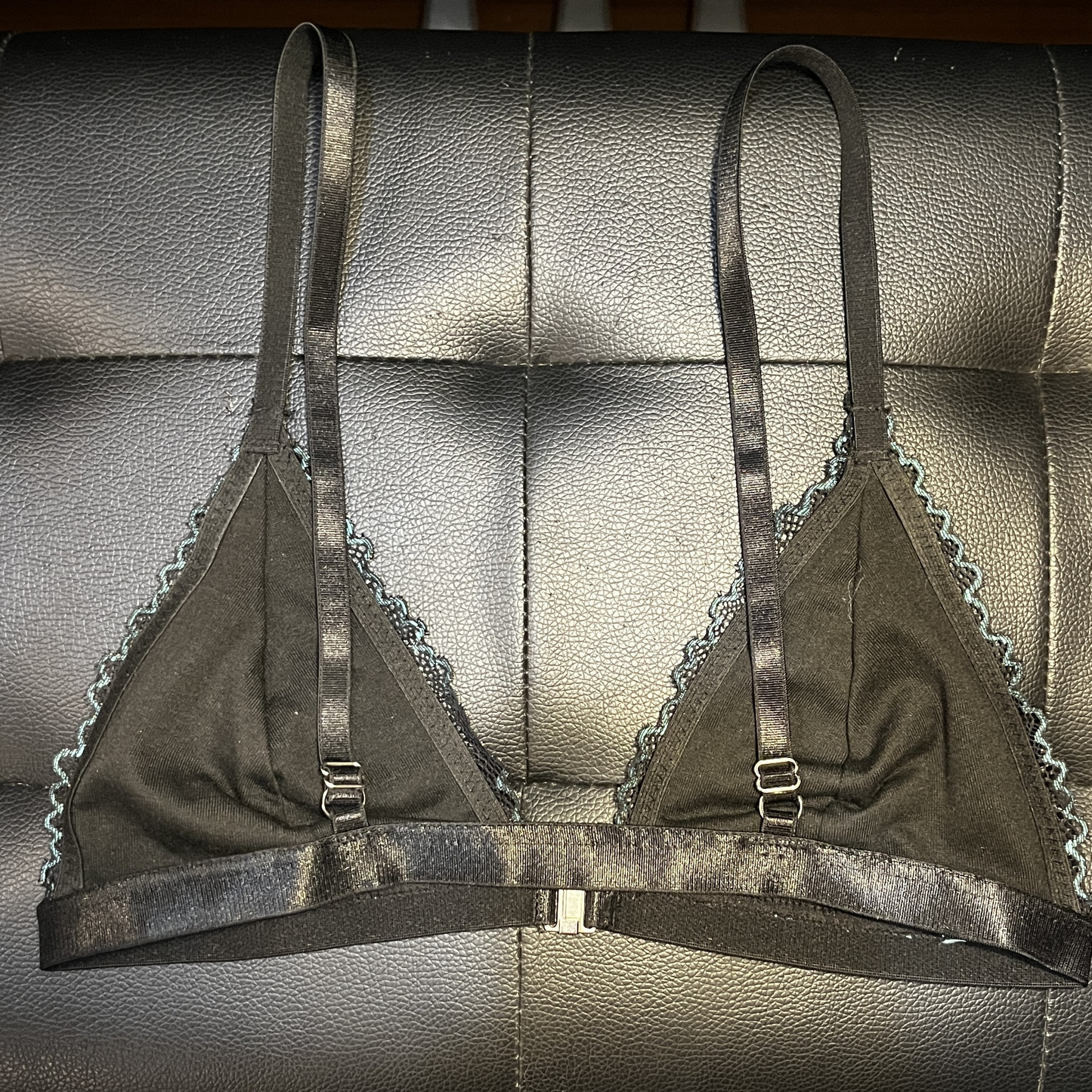 Front Clip Lacey Black Green Triangle Bralette