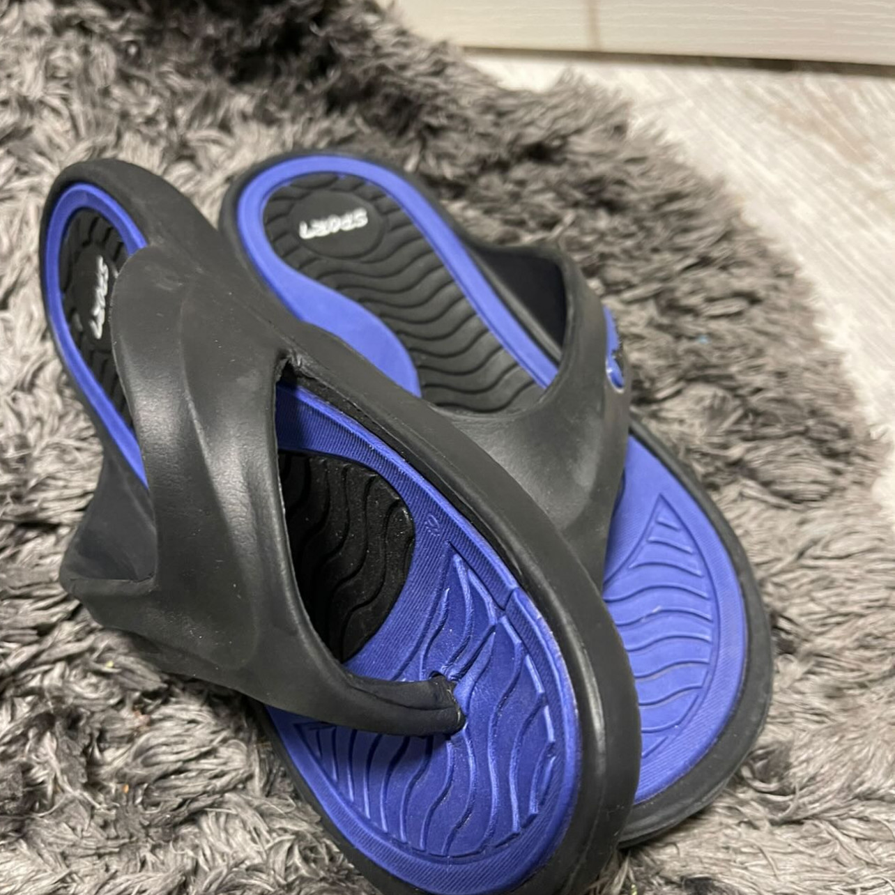 Flip flops