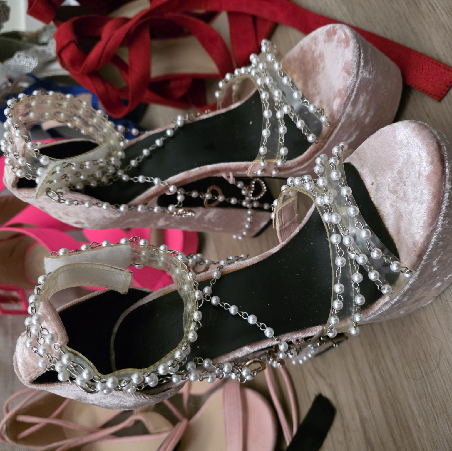 Pink baby platform shoes