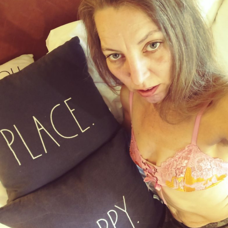 Sexy Grace Dickerson photo shoot