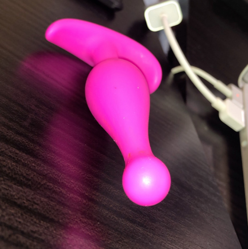 Rileys First Butt Plug