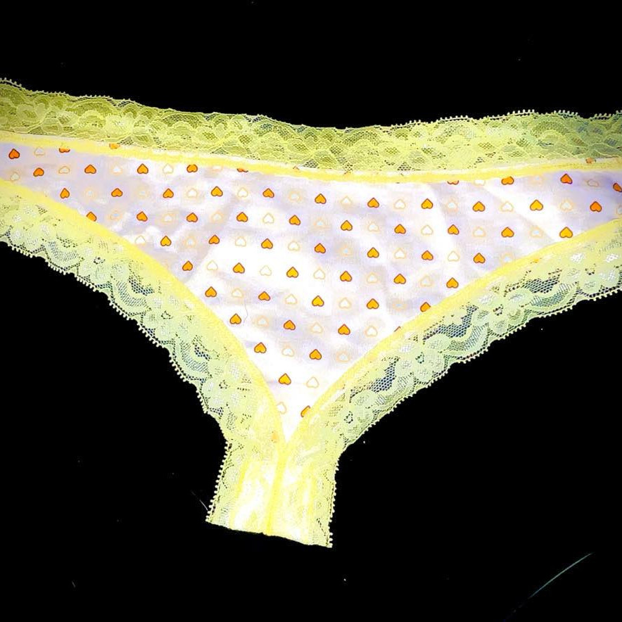 YELLOW PANTIES WITH HEARTS