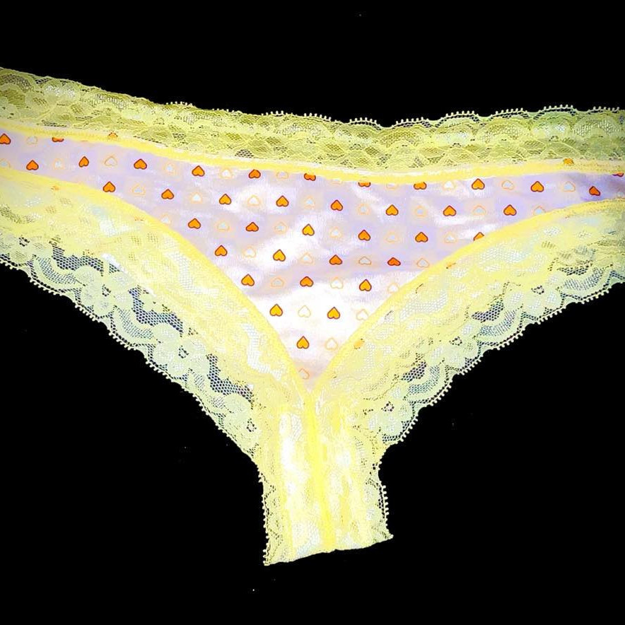 YELLOW PANTIES WITH HEARTS