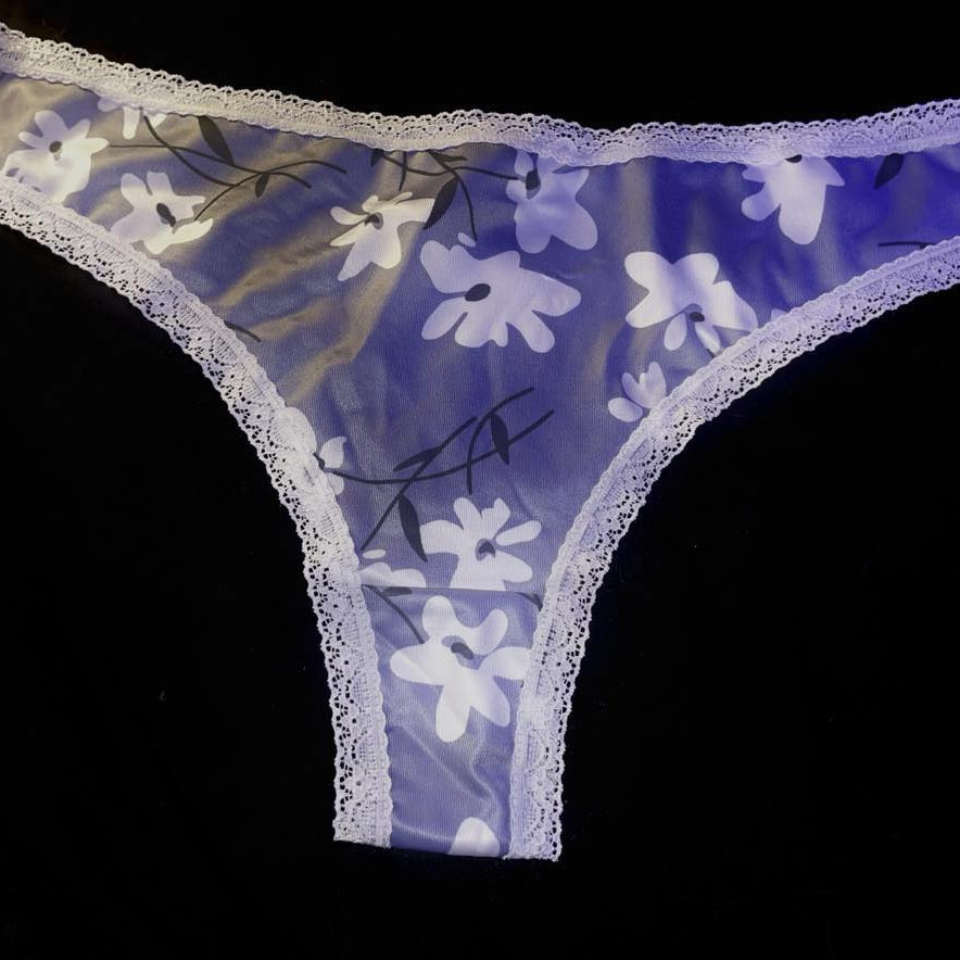 GREY FLOWER PRINT THONG