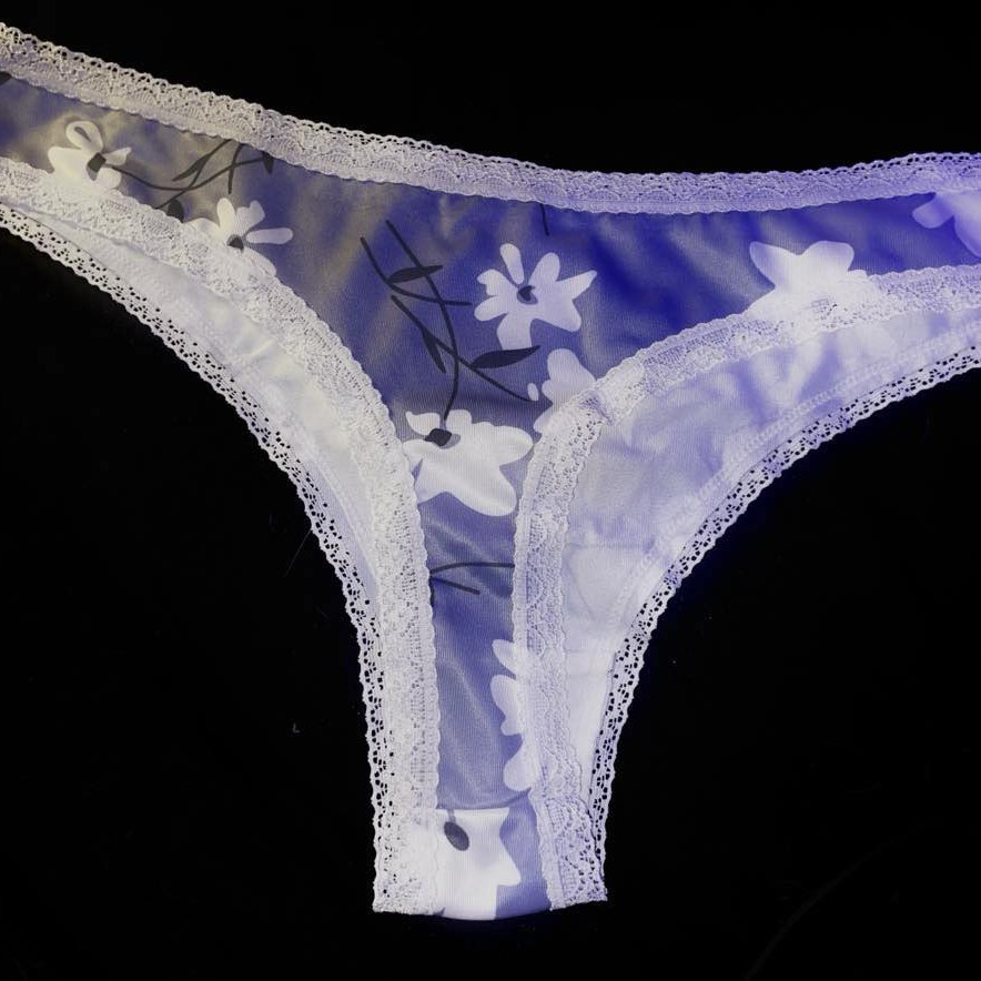 GREY FLOWER PRINT THONG
