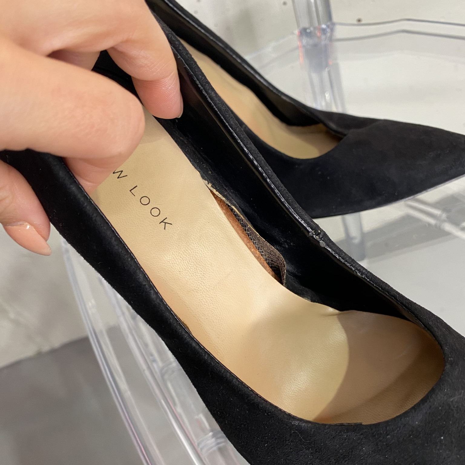 UK size 6 well loved heels