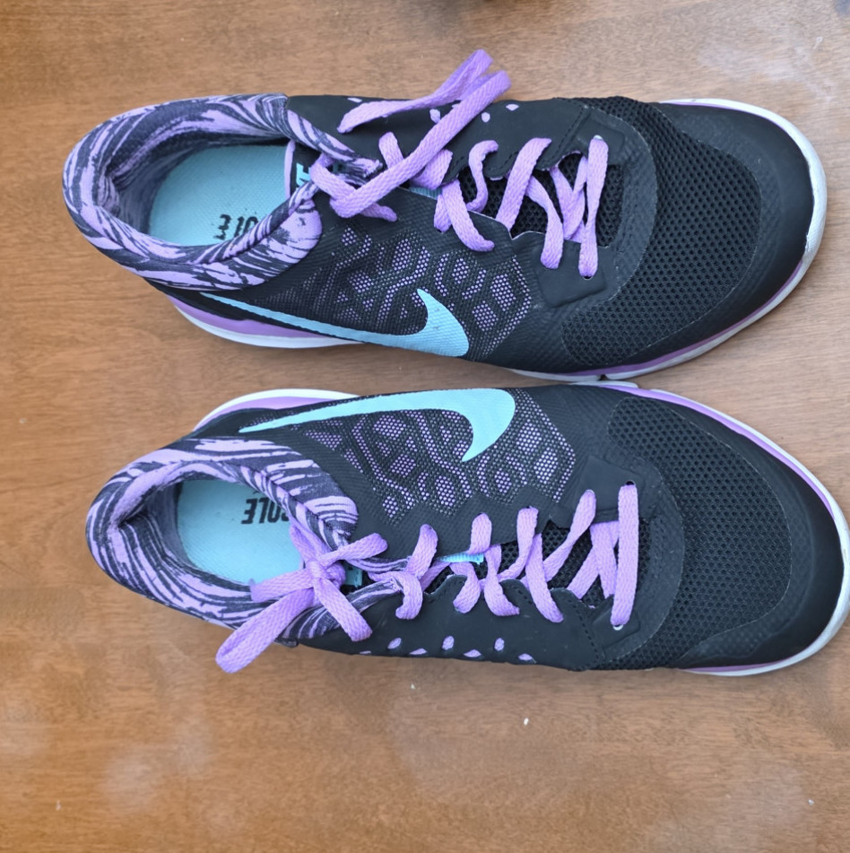 1500 Mile Nike Running Shoe