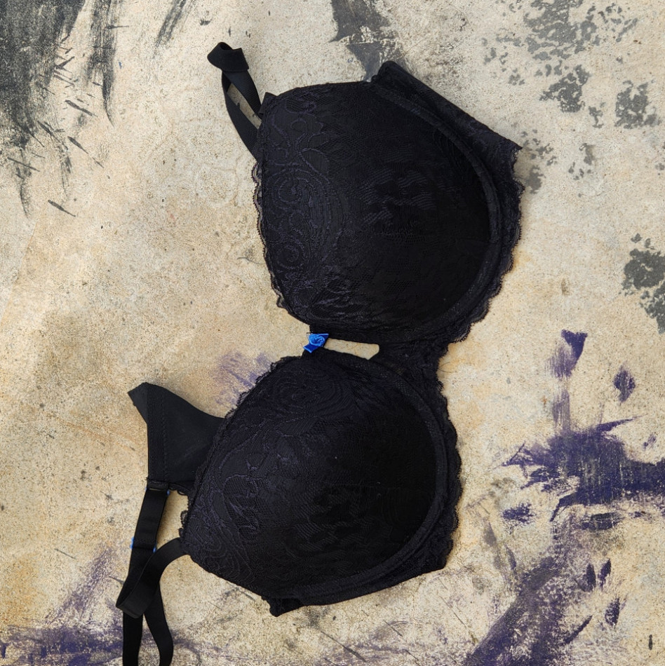 Black Lack XOXO Brand Bra