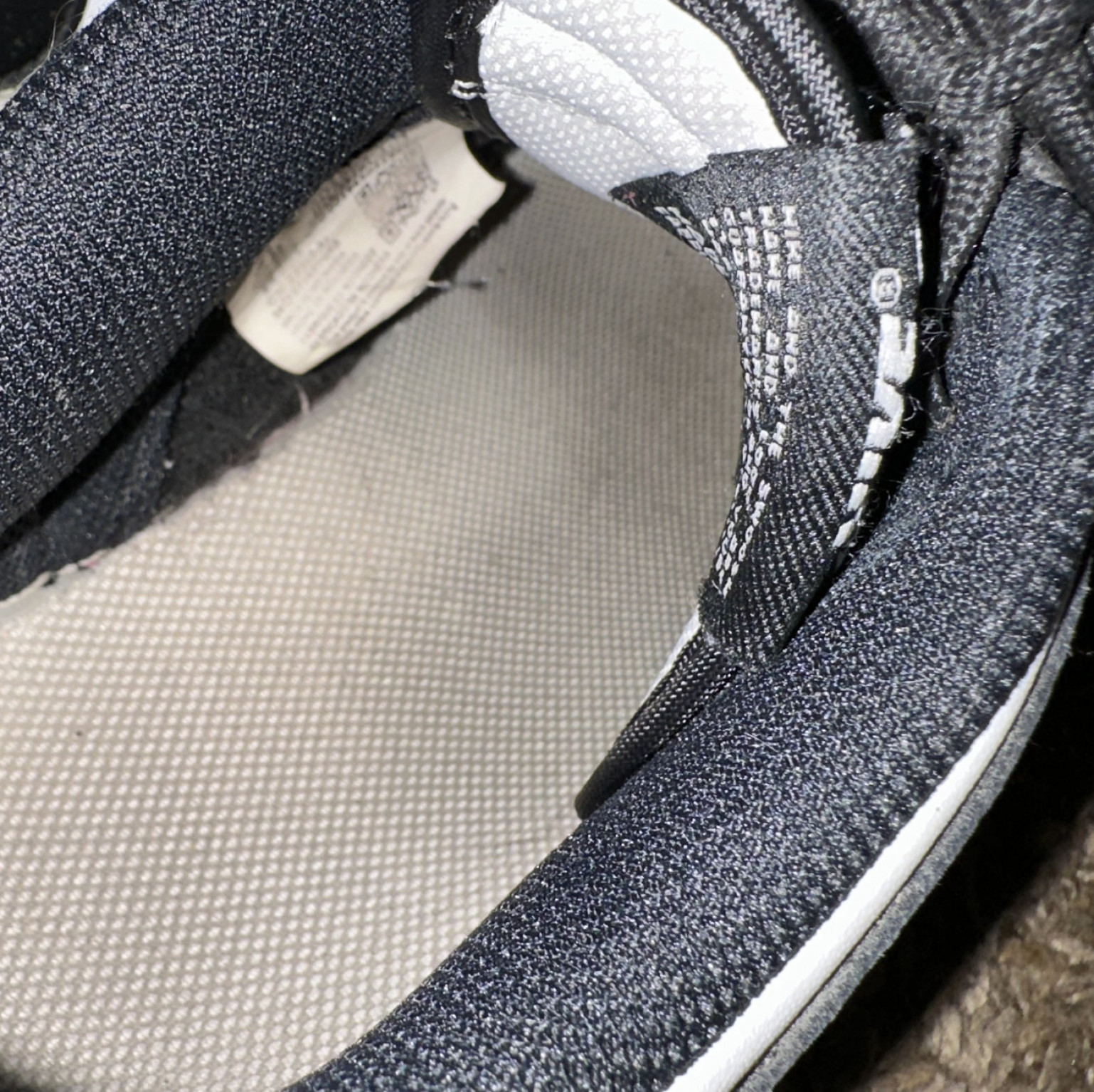 stinky air dunks