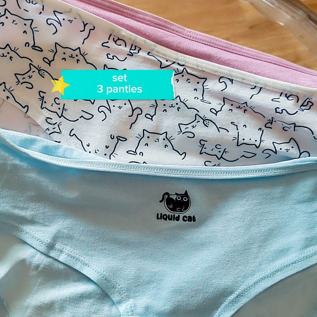 Set plus custom wearing them