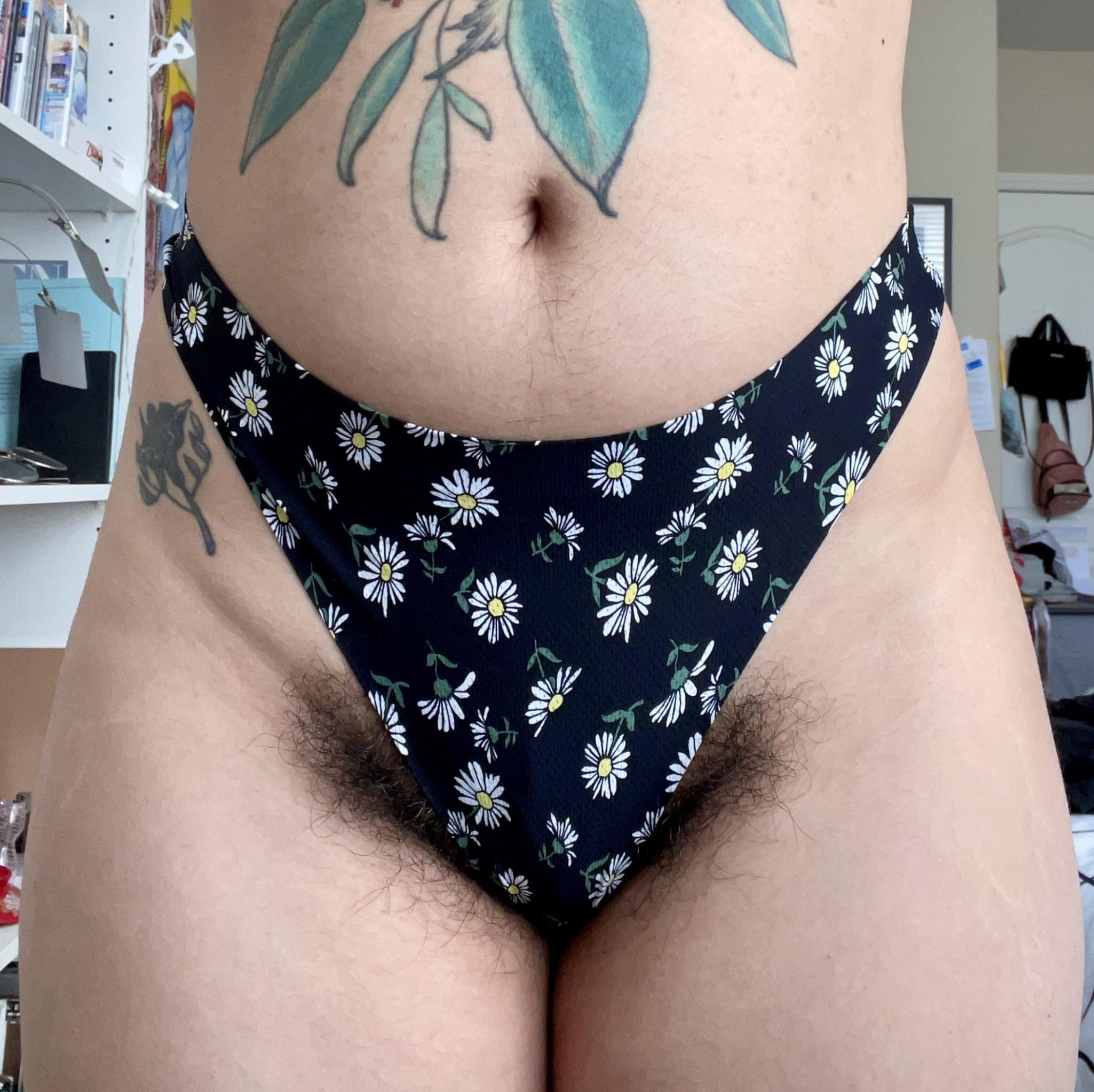 Nylon Seamless Black Floral Thong
