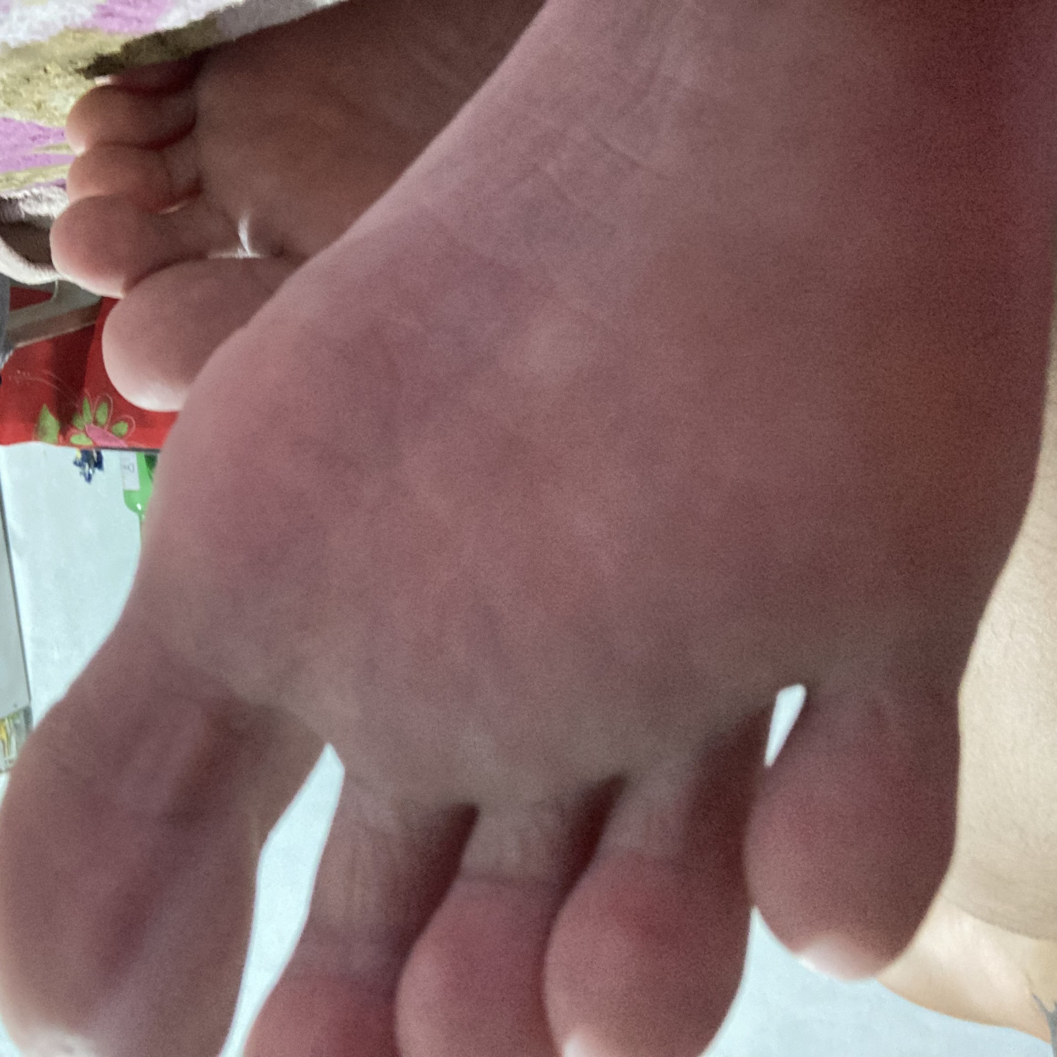 Size fetish gigantism fetish photo set