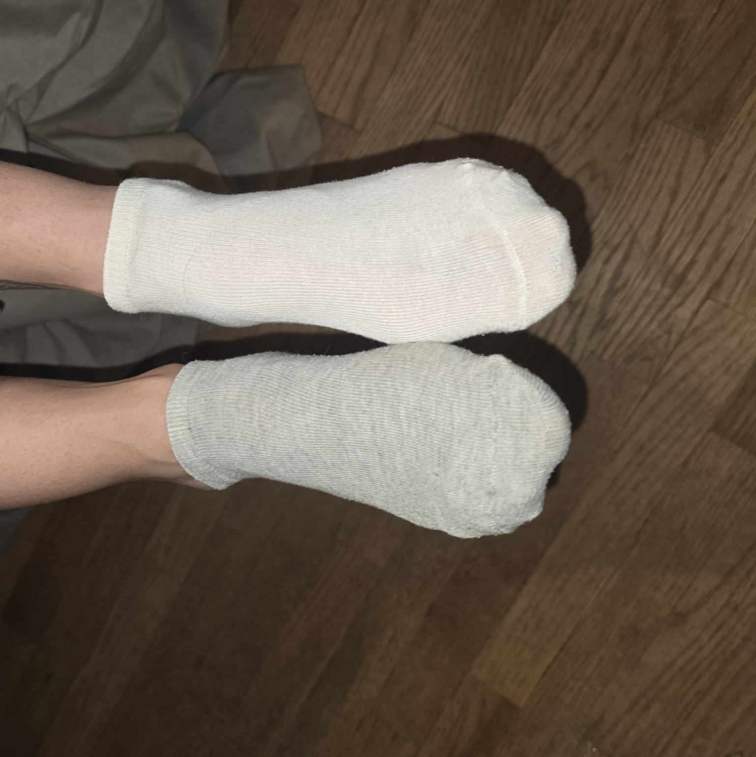 XOXO gray and white ankle socks