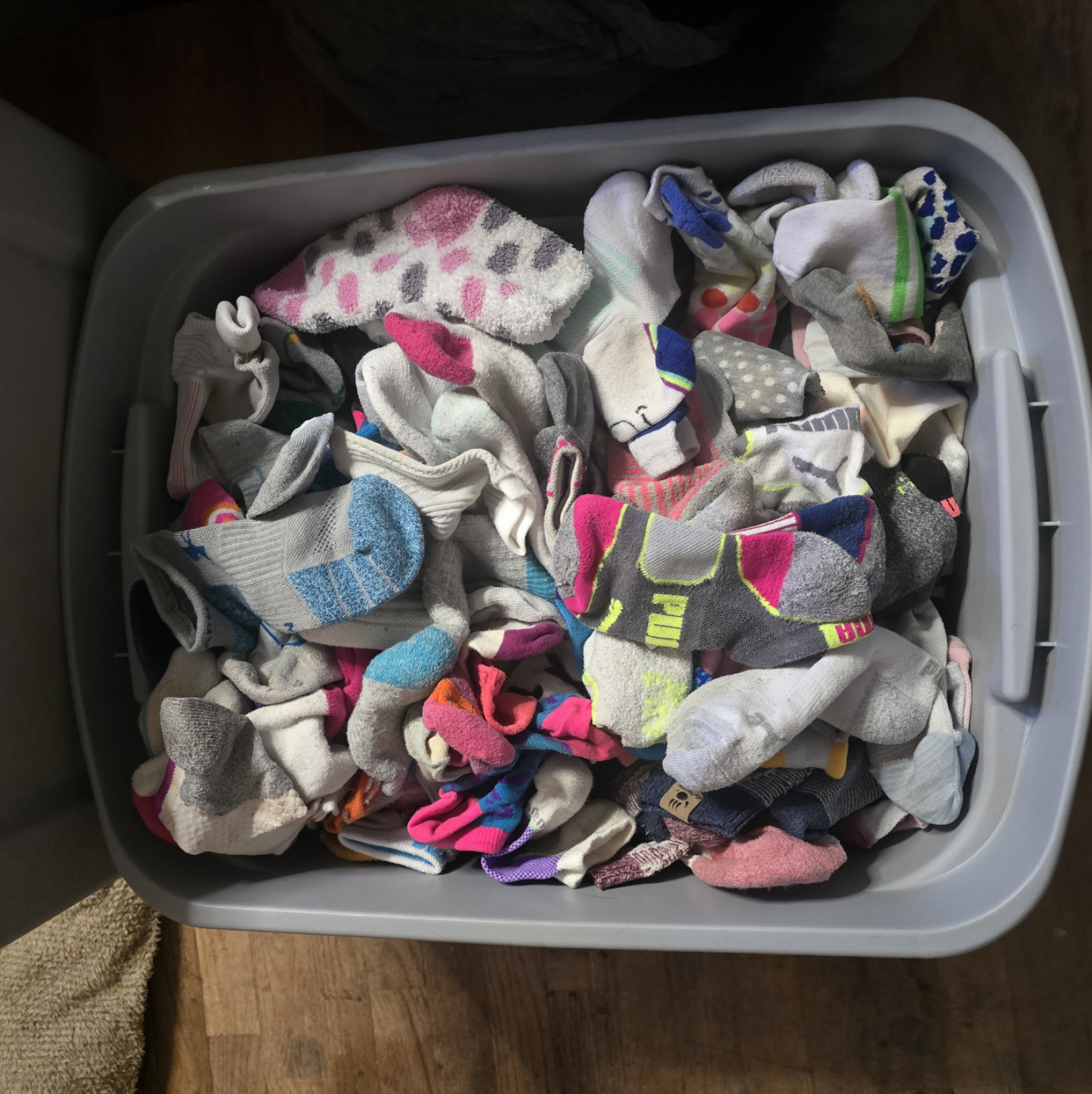 10 pairs of mismatched socks
