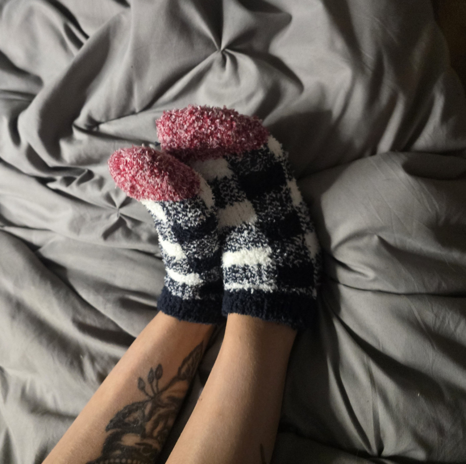 Fuzzy checkered ankle socks