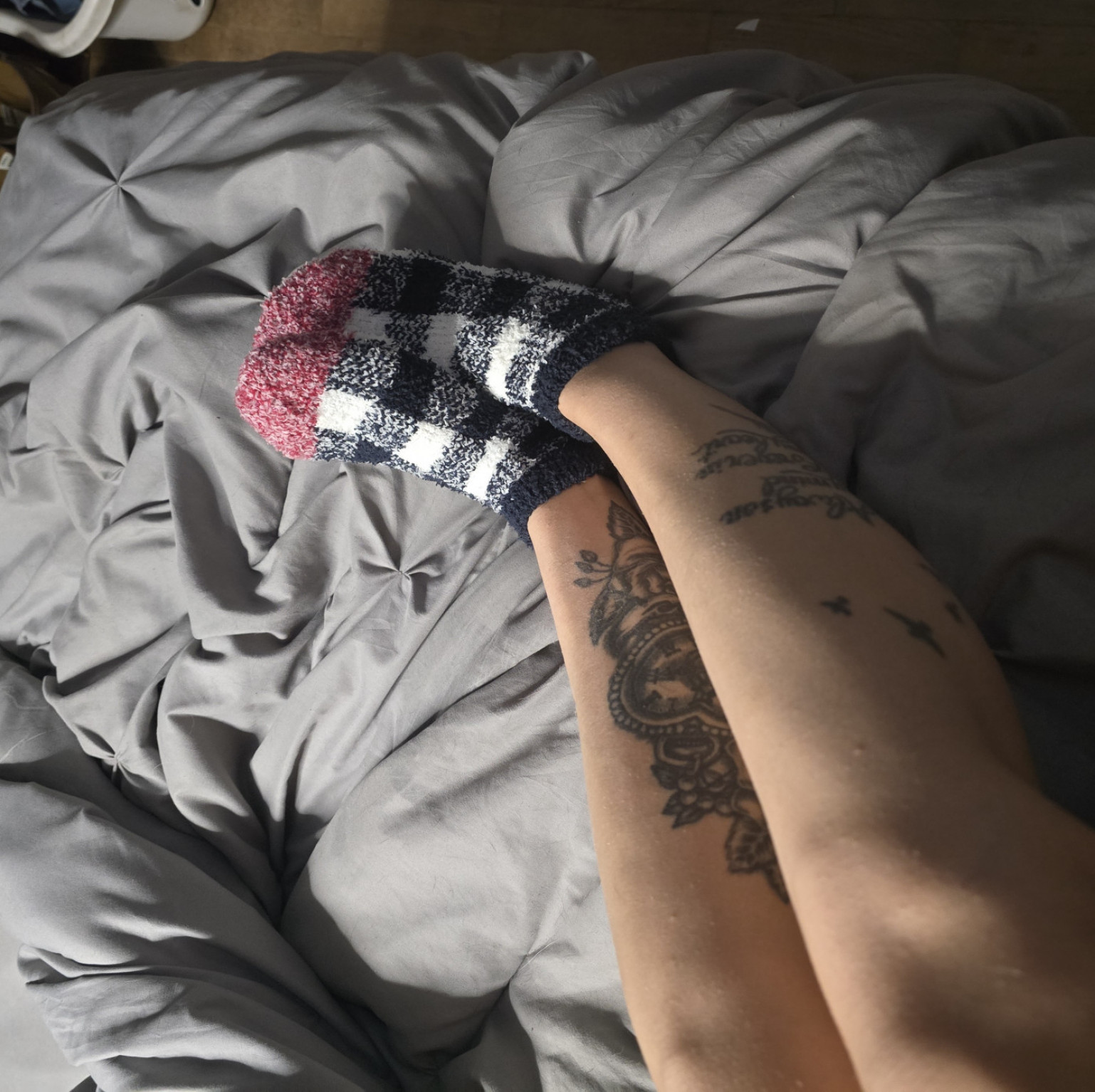 Fuzzy checkered ankle socks