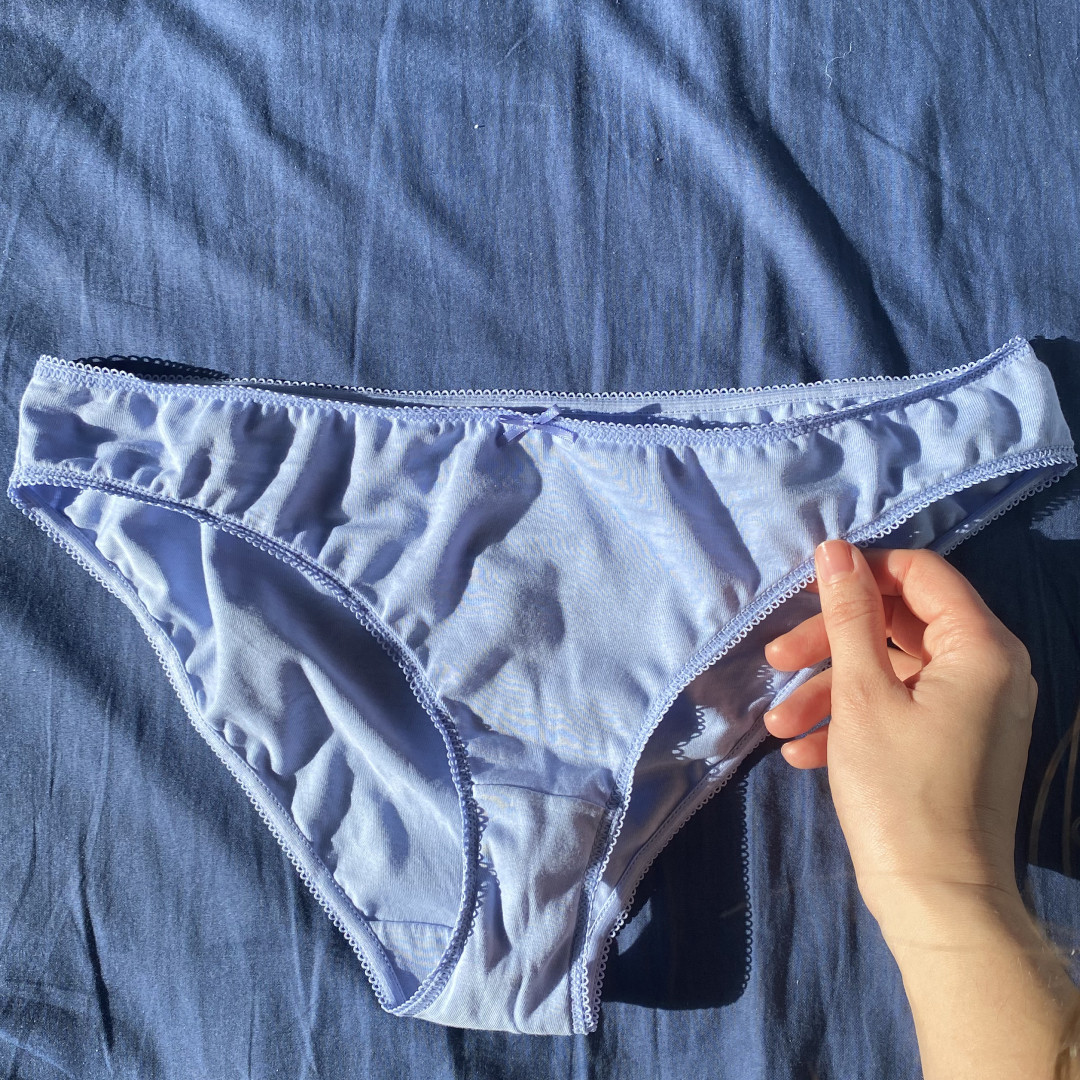 Dirty step-daughter bow panties