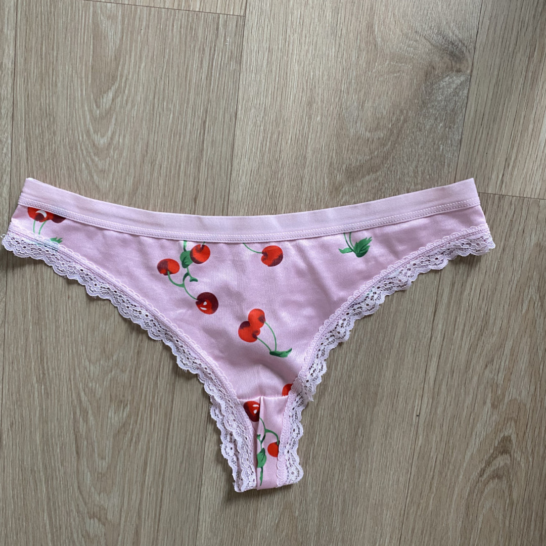 Girly Sweet Scented Thongs