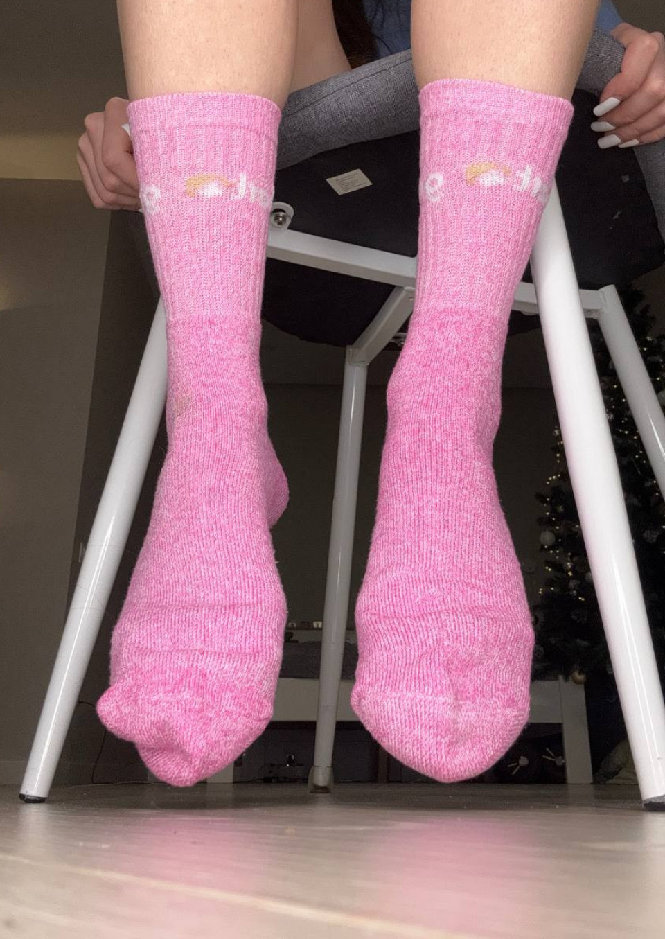 Gelert hiking wool thermal mens socks pink
