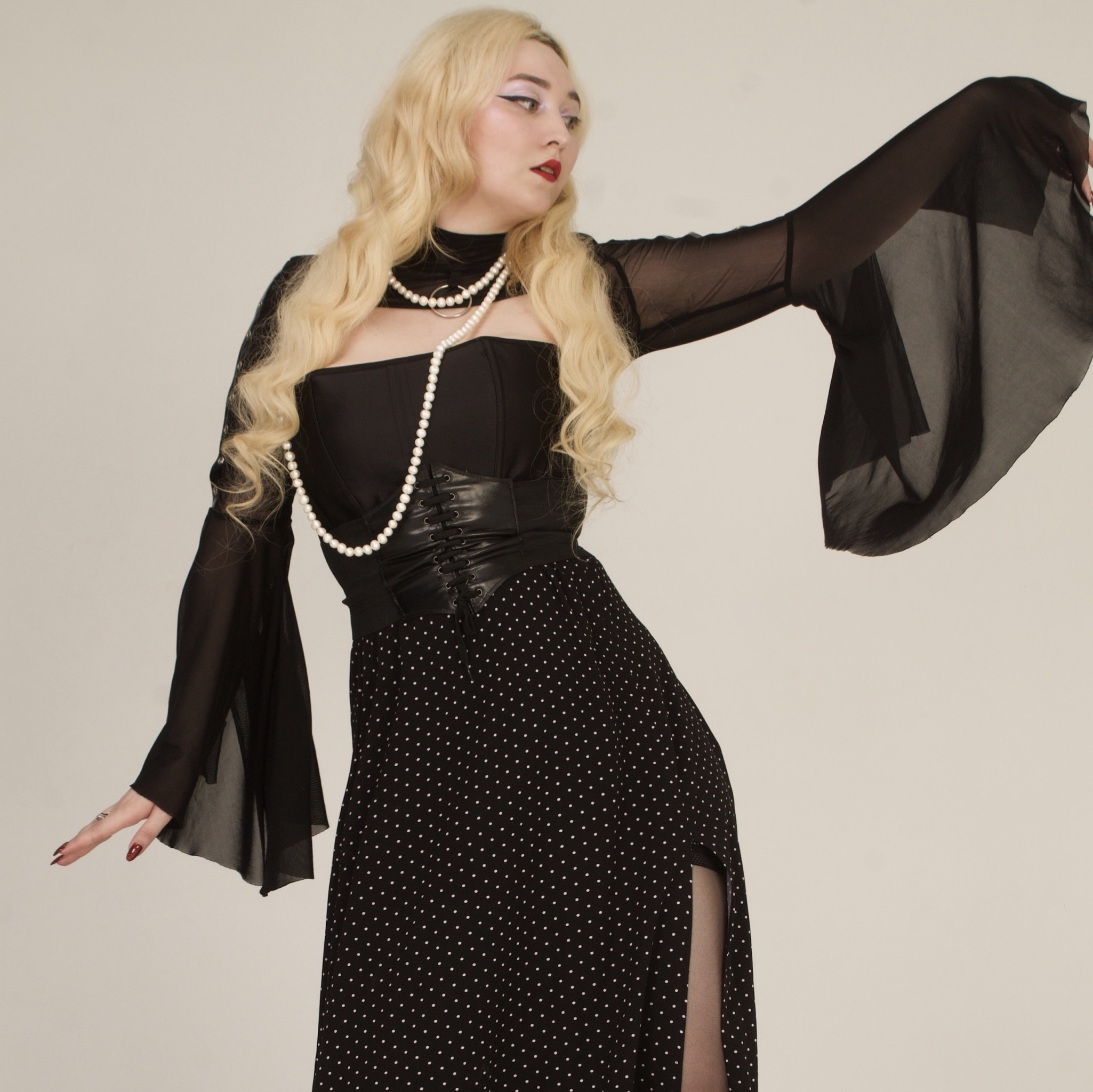 Burlesque cover modeling