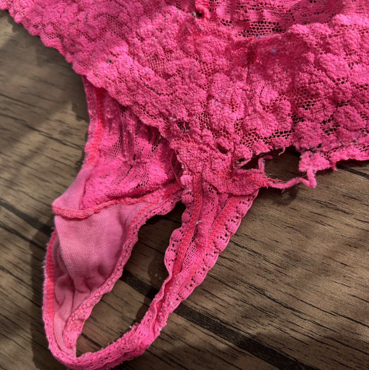 USED Very Worn Pink Lace Stretched Out Wedgie Thong