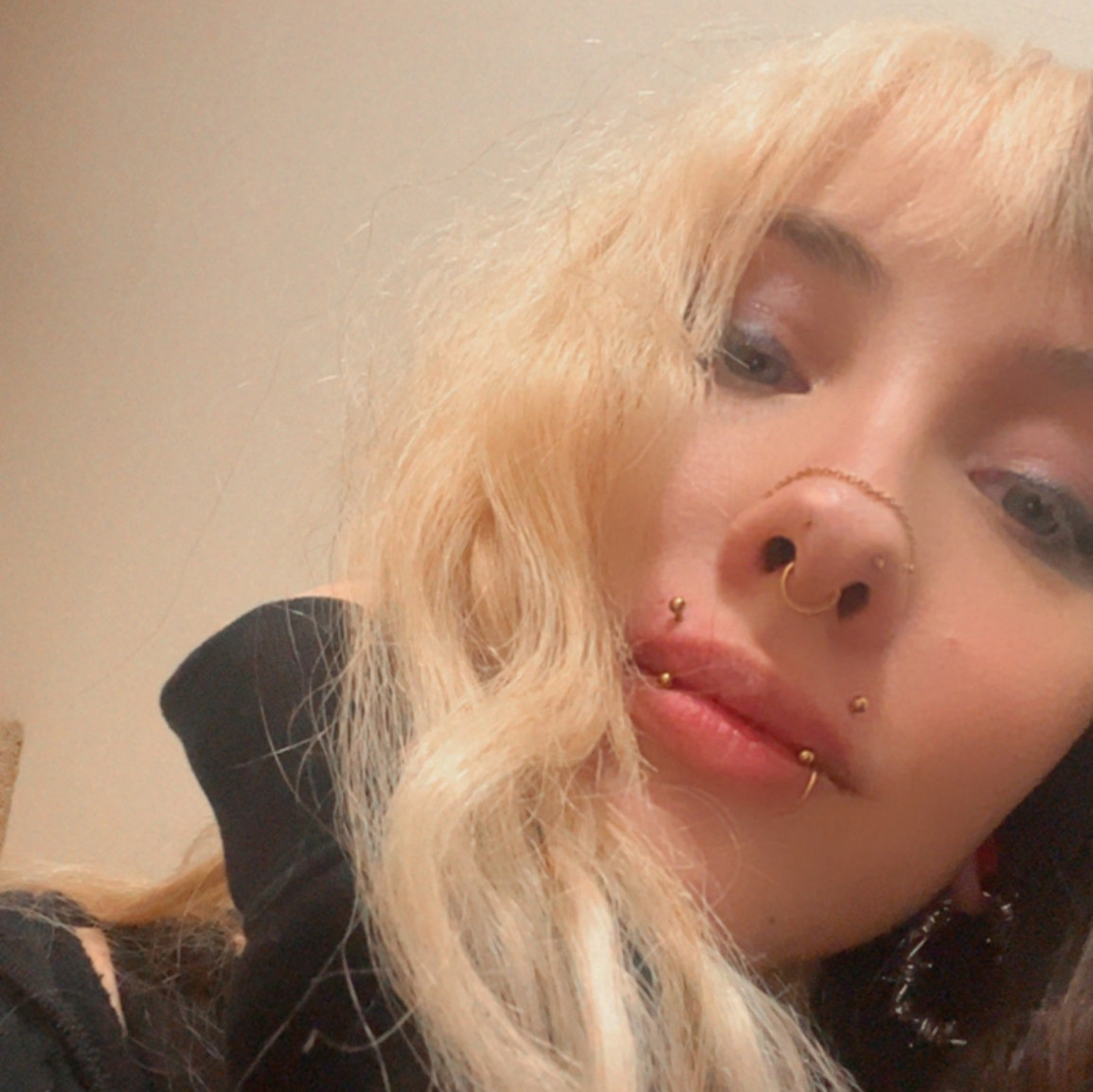 Pay for my angel fangs