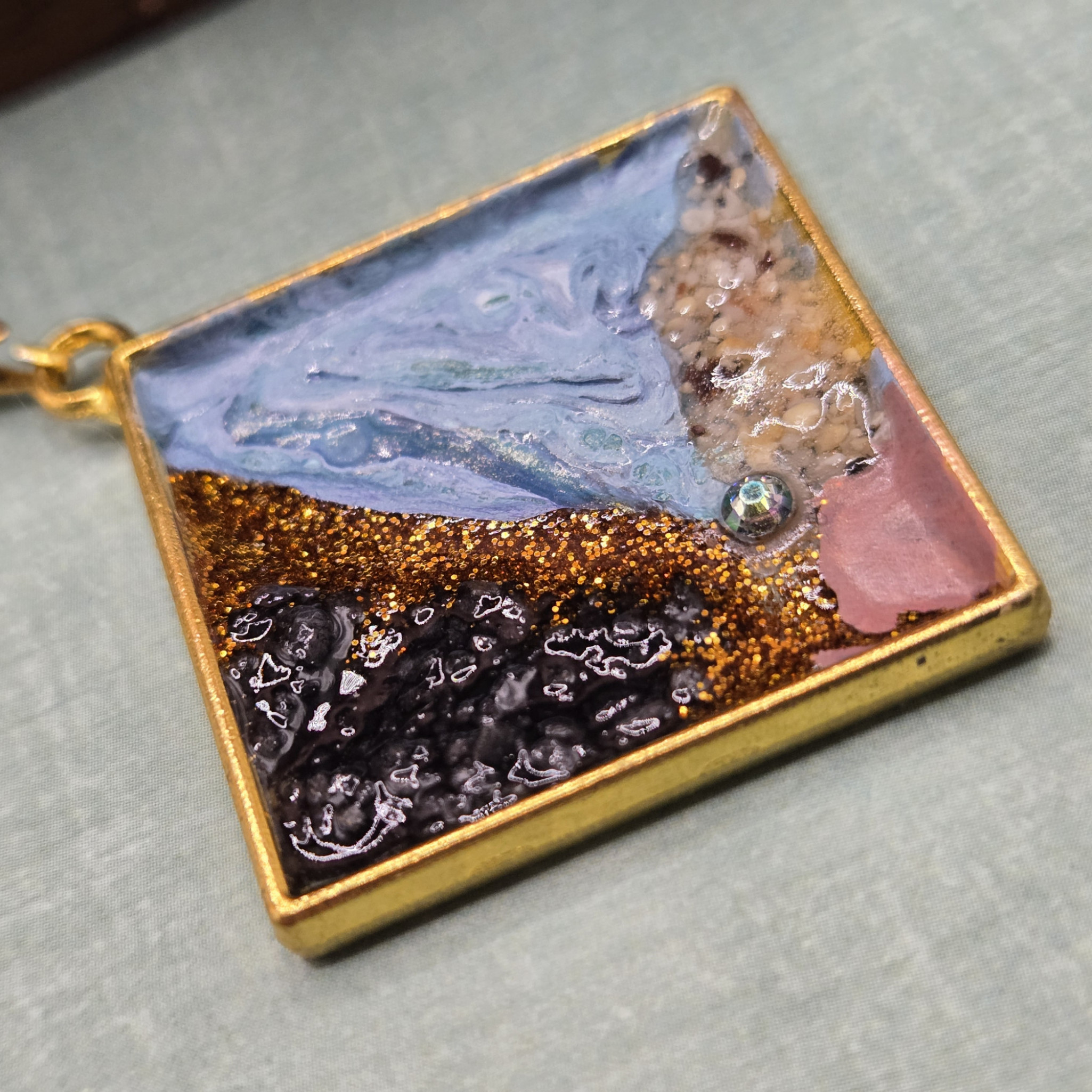 Large diamond shape geometric pendant