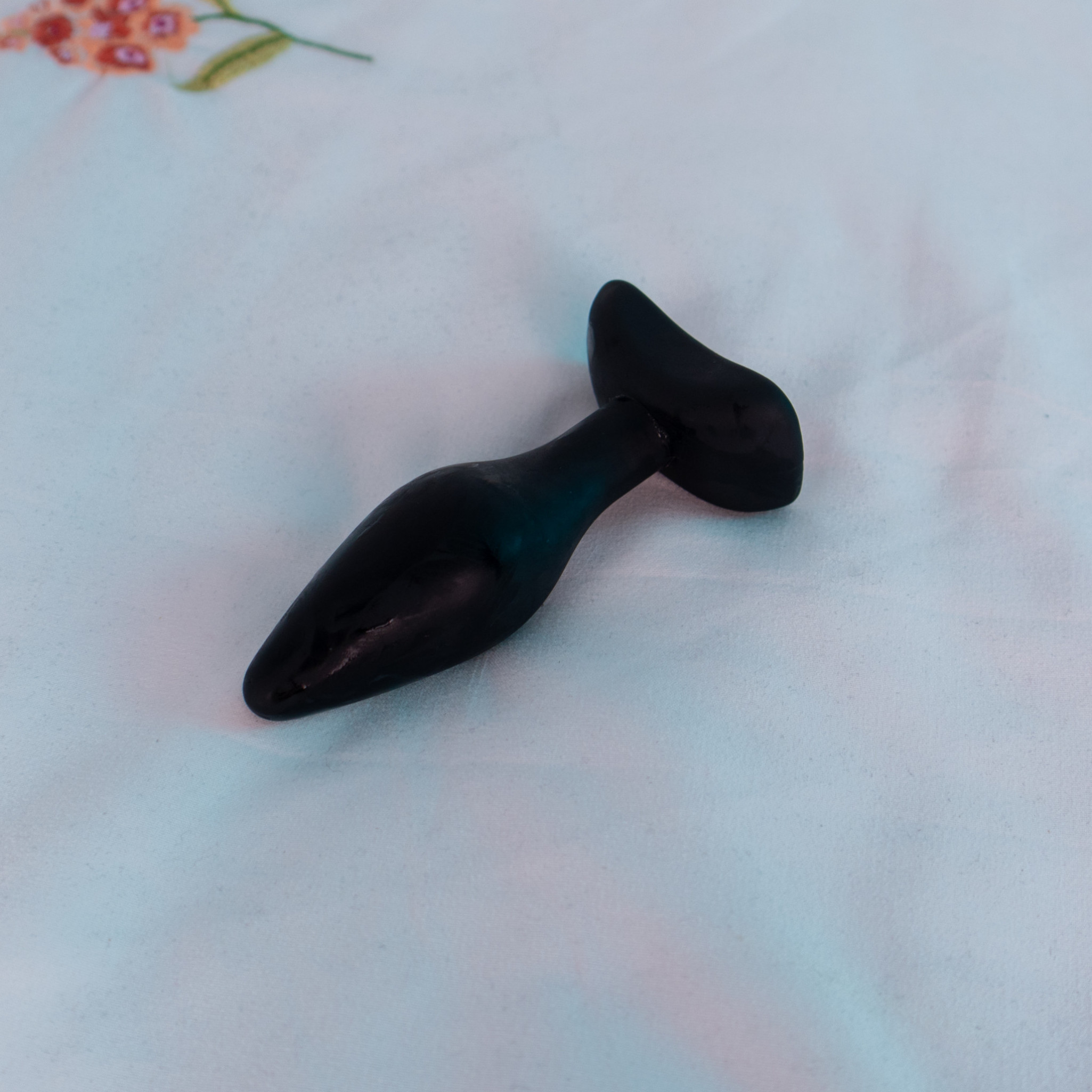 Very Used Black Buttplug