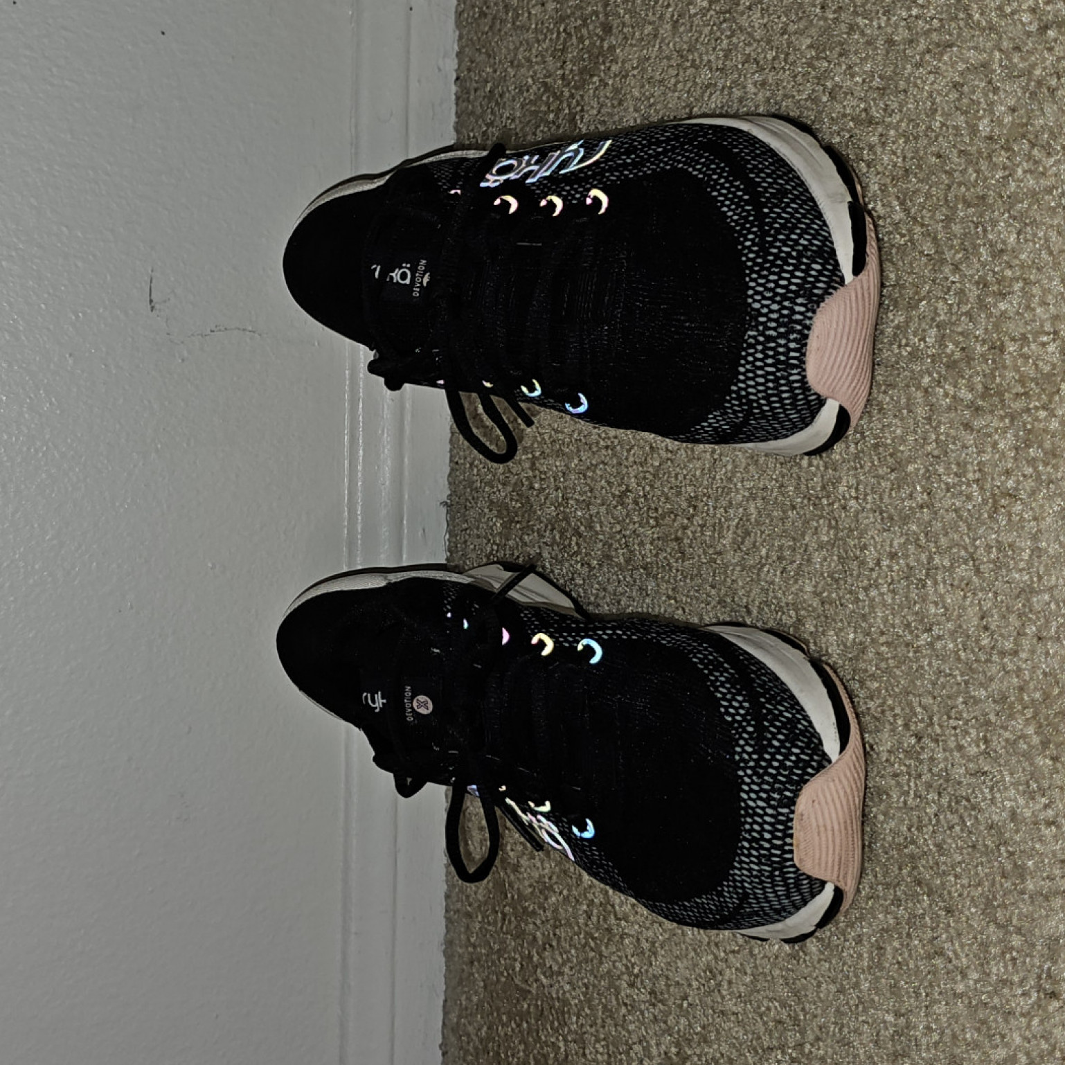 Black Tennis Shoes