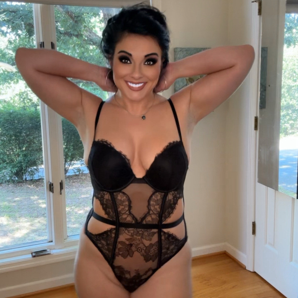 FULL LIBRARY OF OVER 300 DOWNLOADABLE VIDS IN 4K