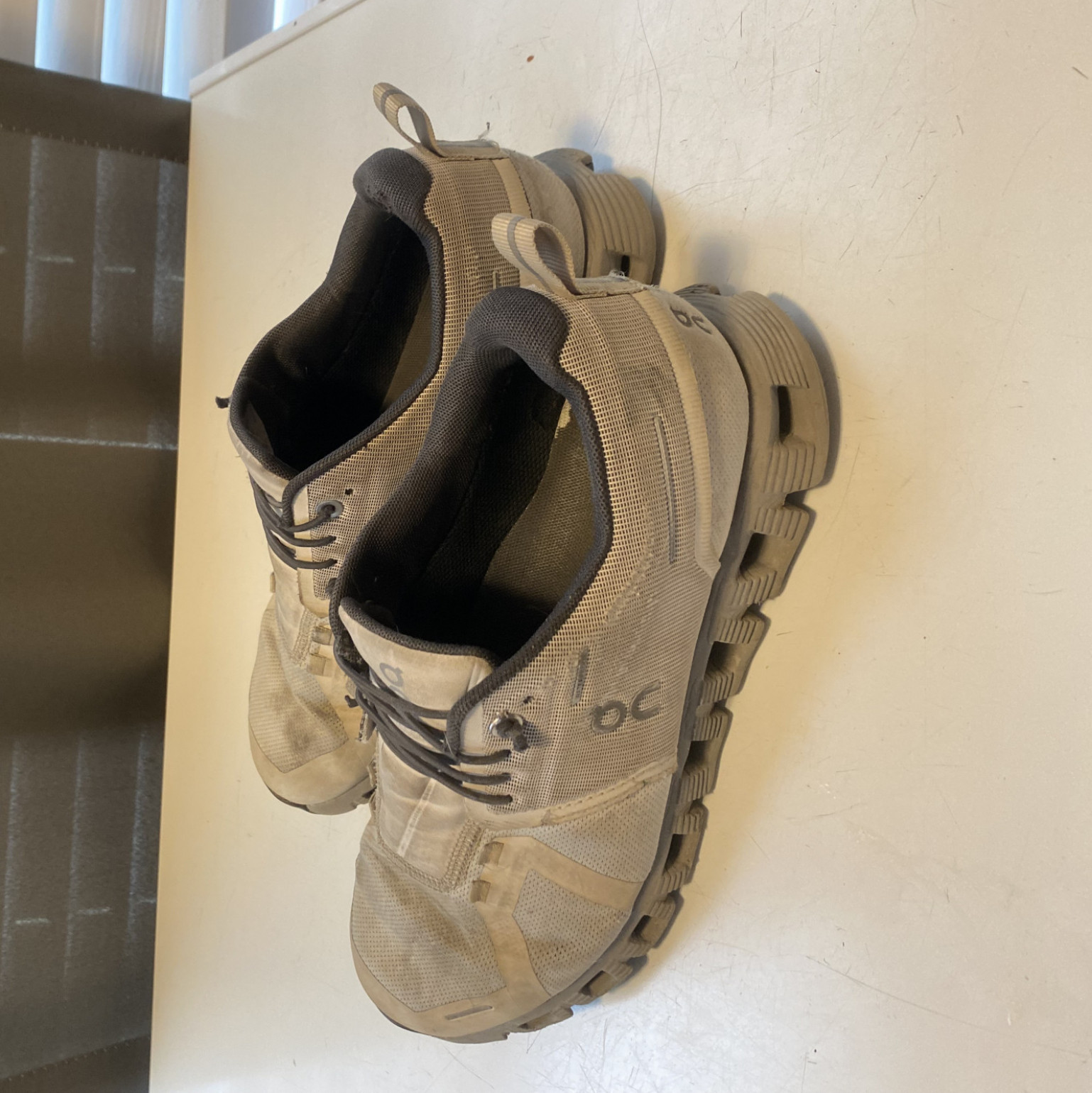 WORN ONCLOUD SNEAKERS