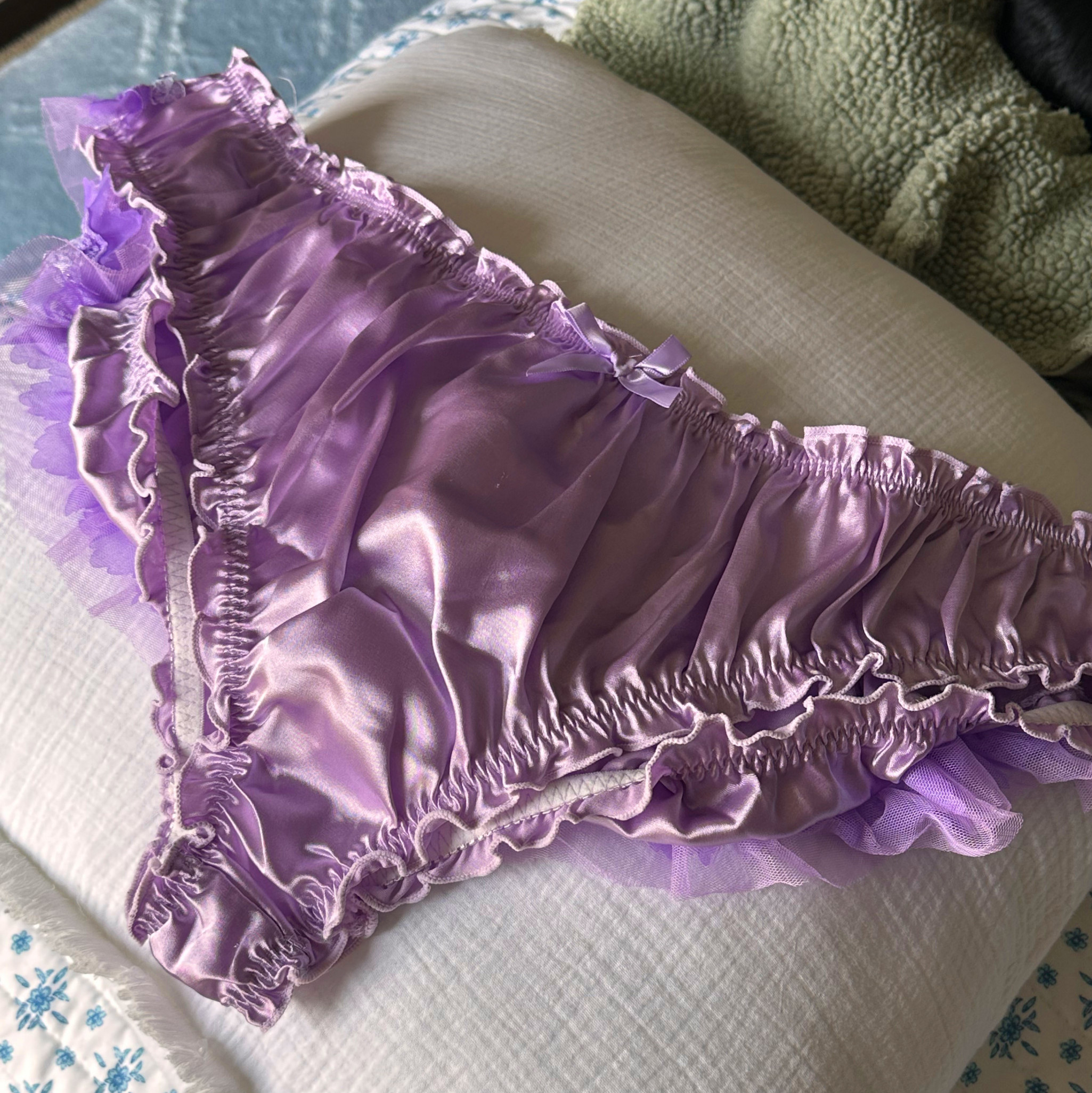 Silk purple ruffle panty