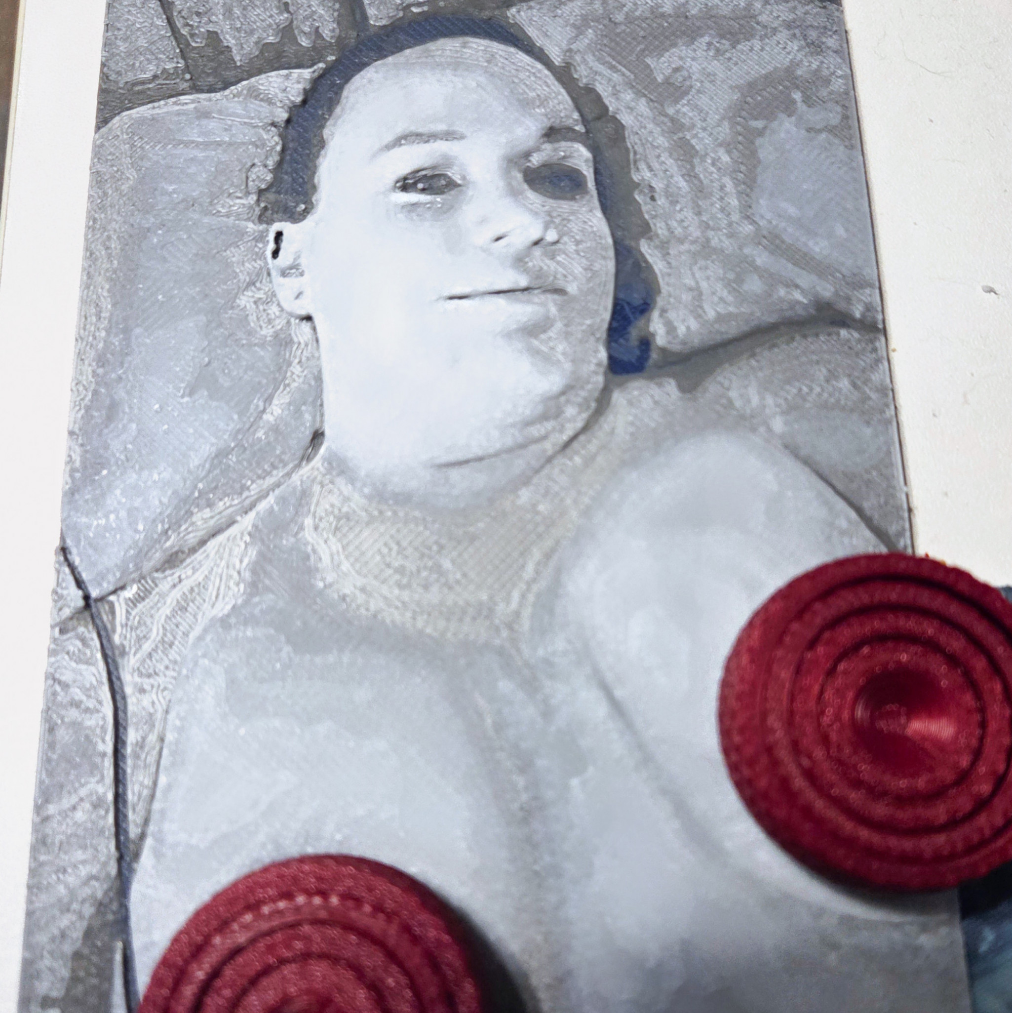 LTD 3D Portrait: Bedroom Selfie 1:25 Signed