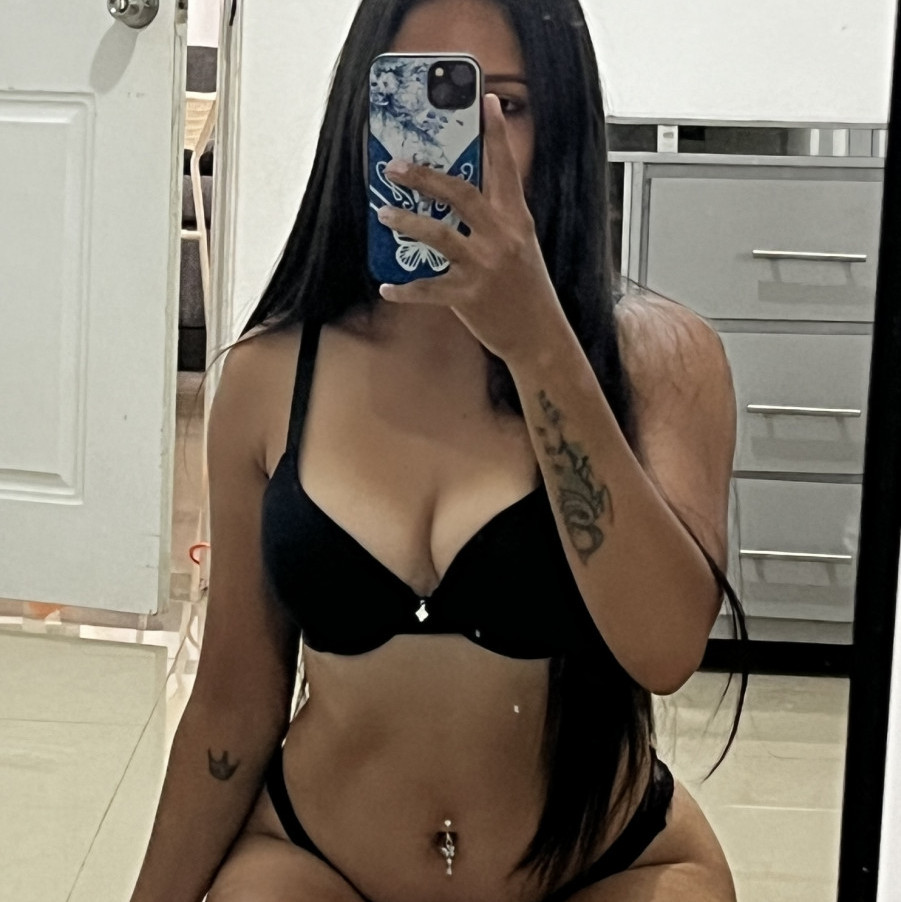 Chica sexy en lencería