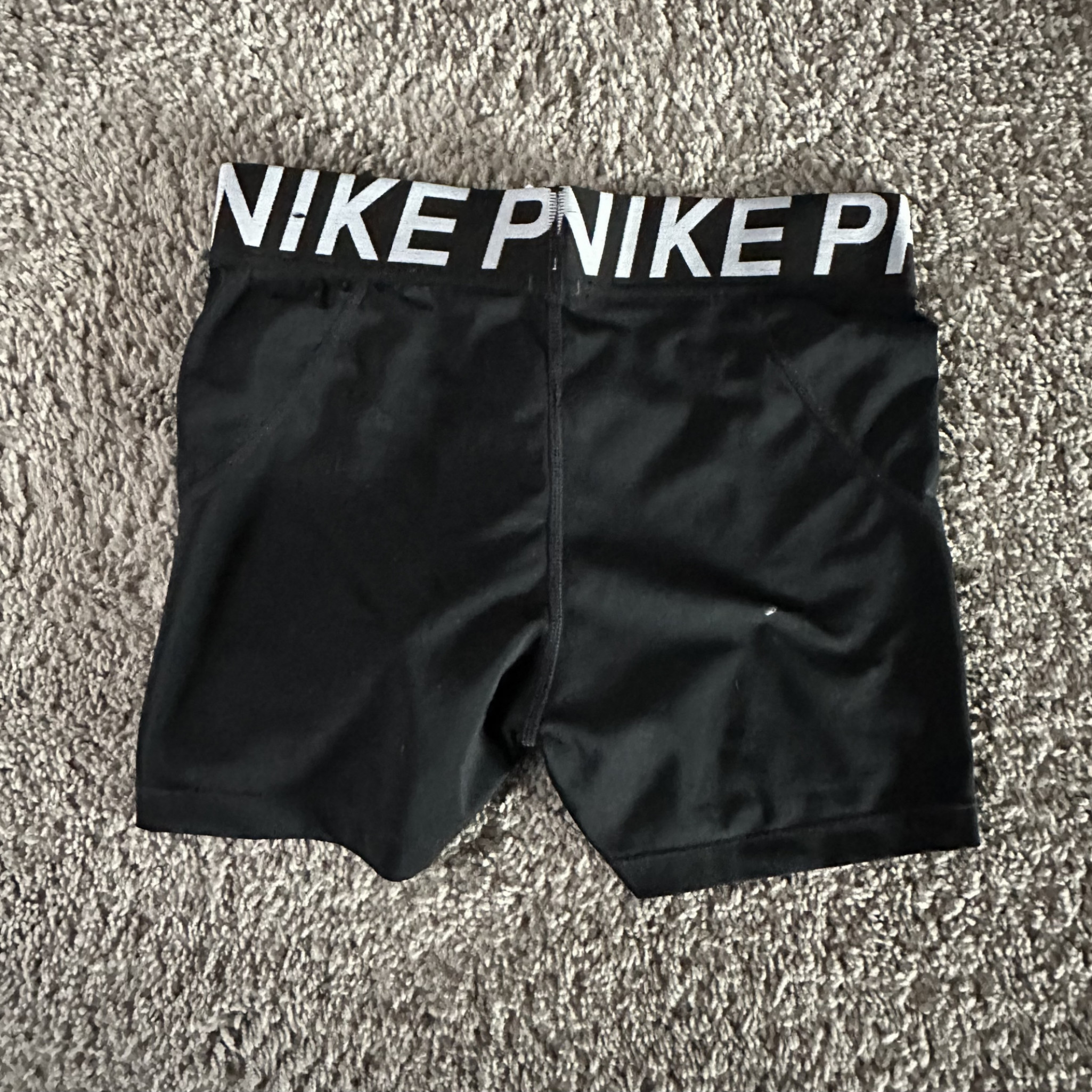 Black Nike Pros