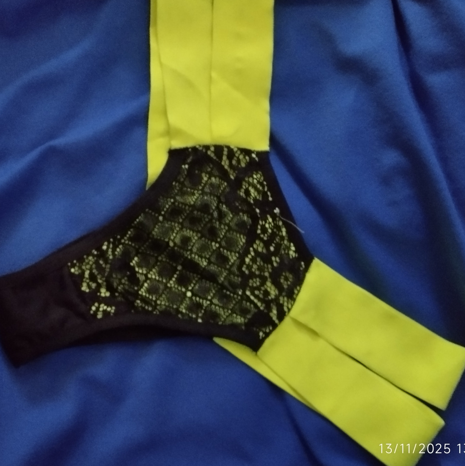 Green Nocturne Vert Whisper: A Statement in Geometric Luxury