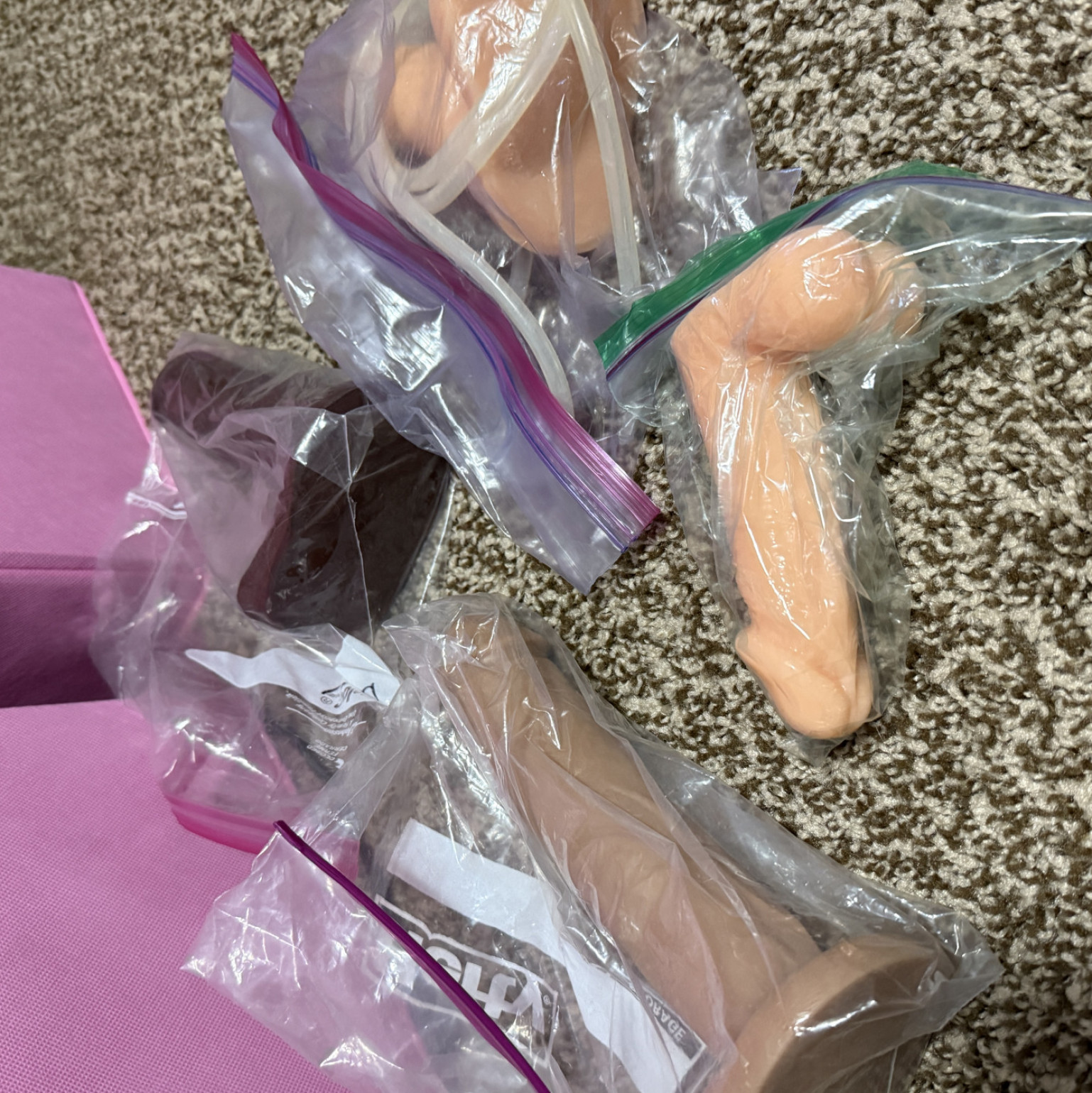 Random Dildo