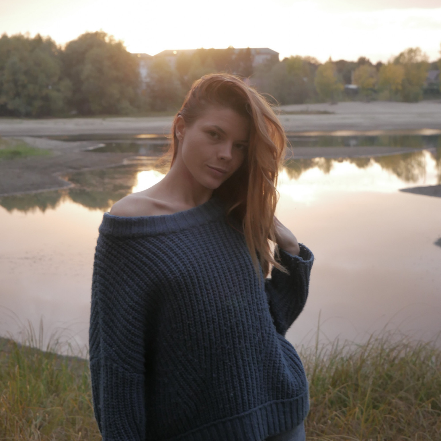 Lake walking photoset