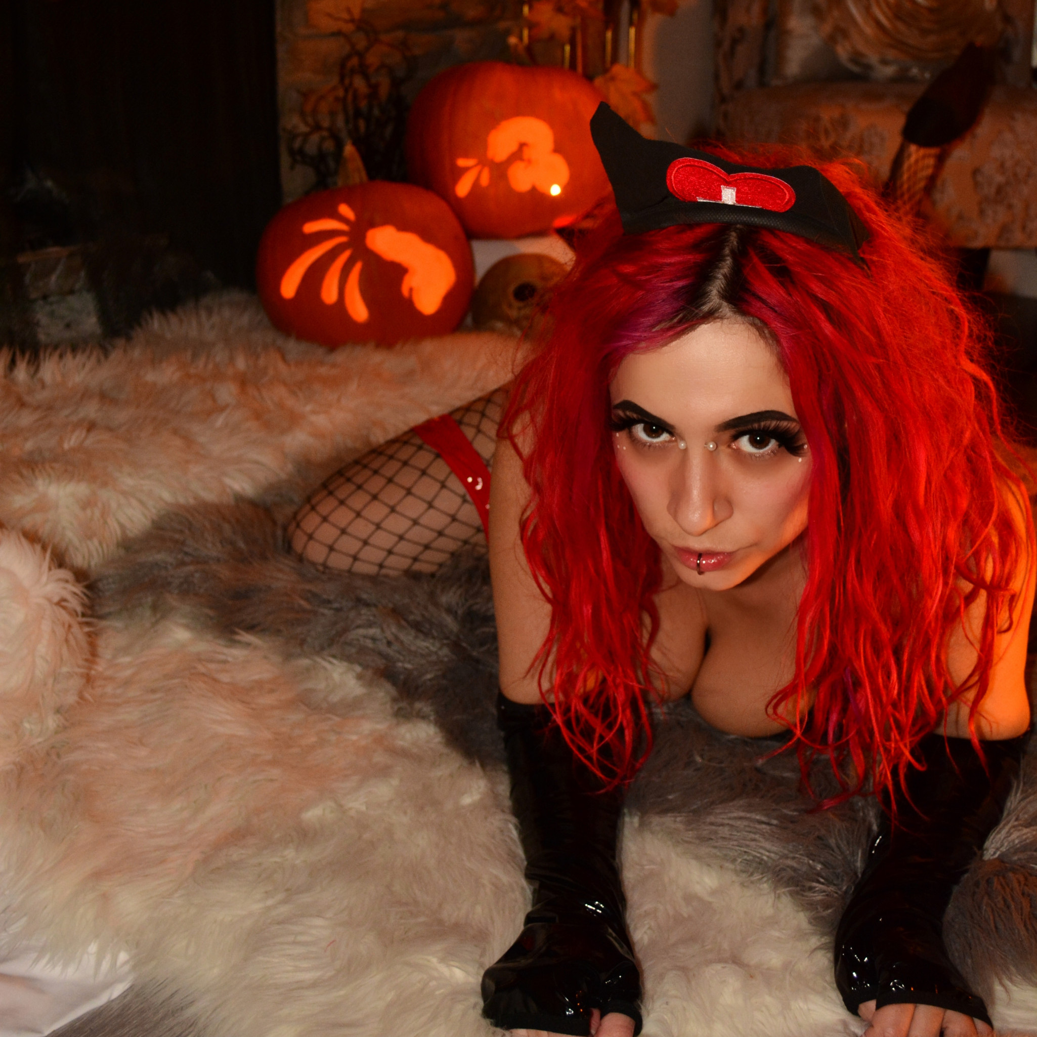 Spooky Nurse Photoset