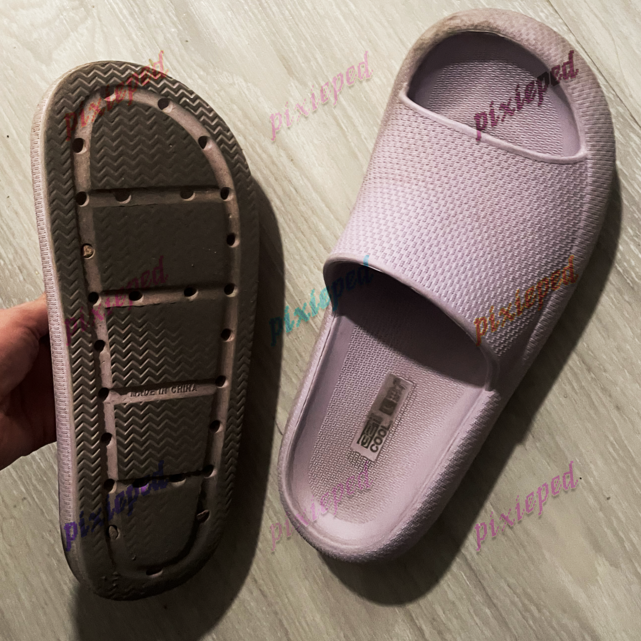 slides worn by lesbians