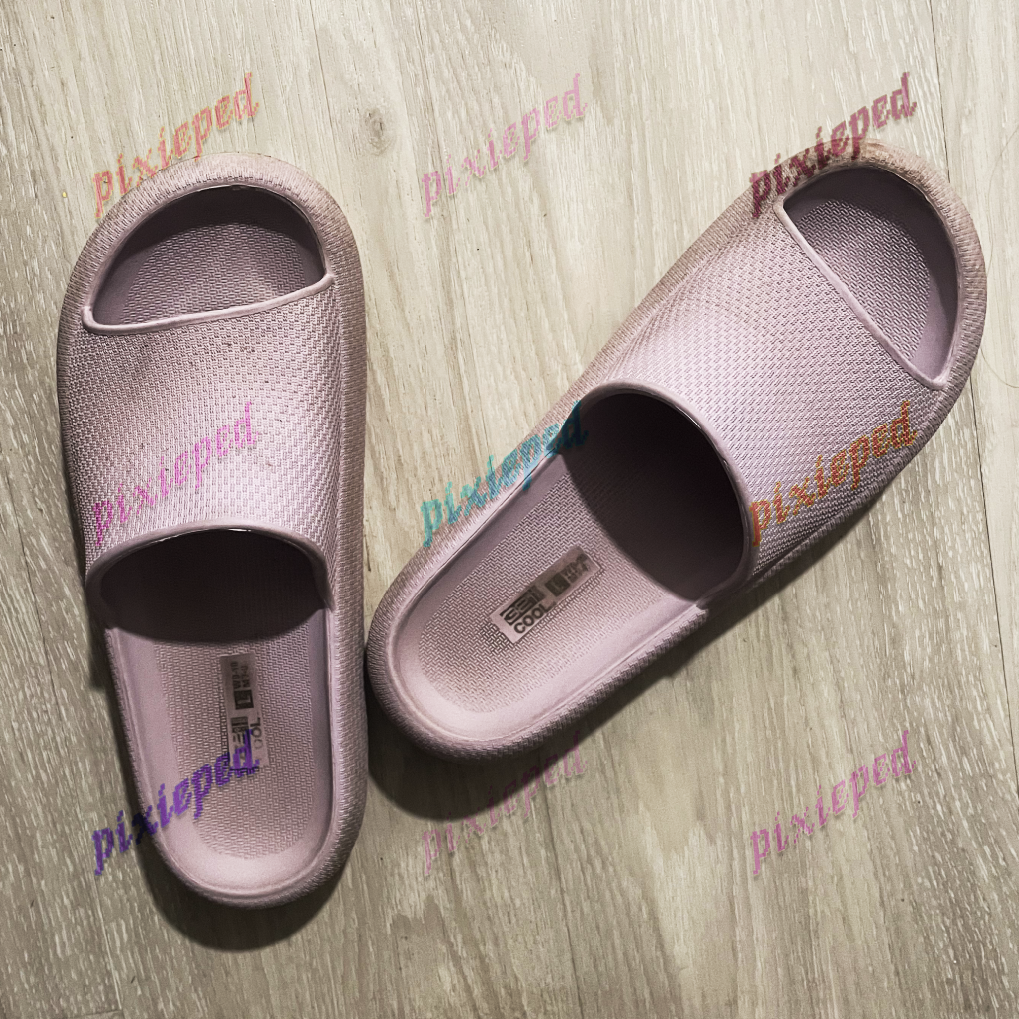 slides worn by lesbians