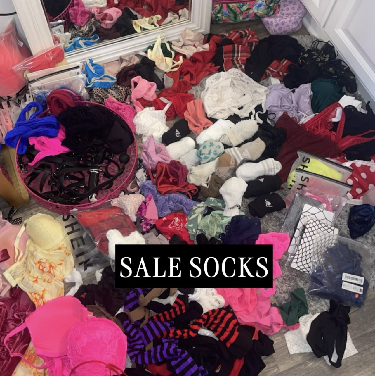 SALE SOCKS