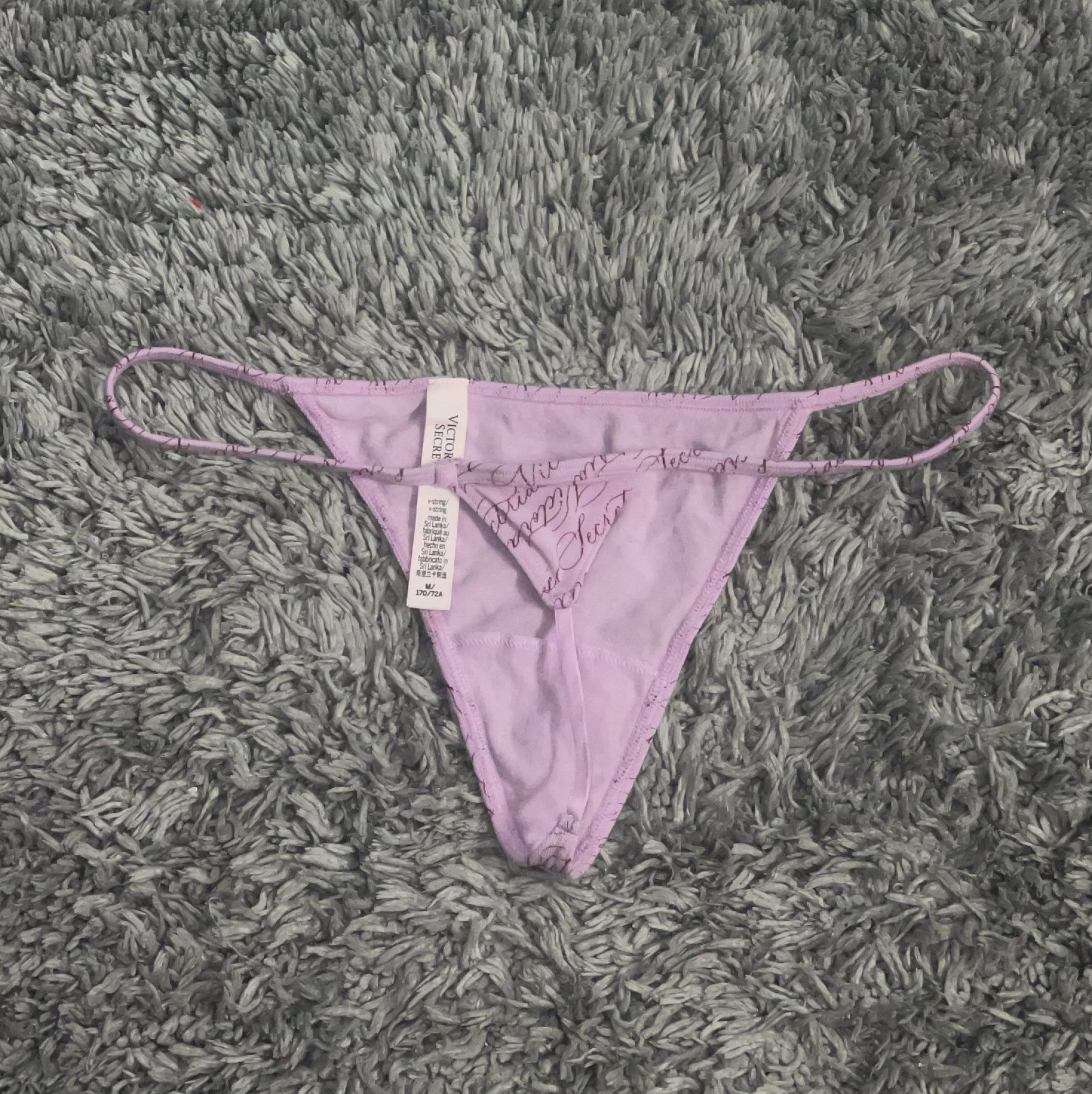 Pink VS VString