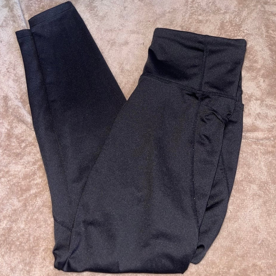 Black Leggings Crown and Ivy