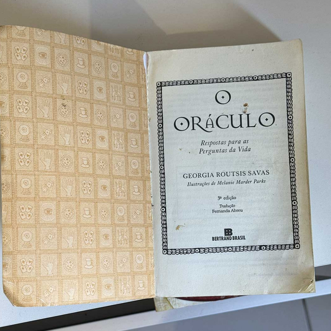 Oraculo Book