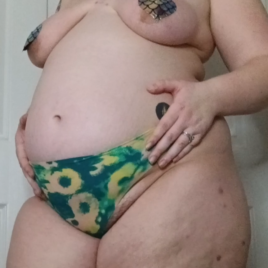 Green Trippy Thong Panties