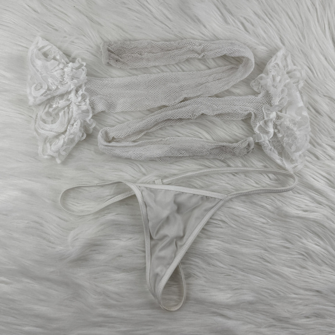 White Body with Skirt