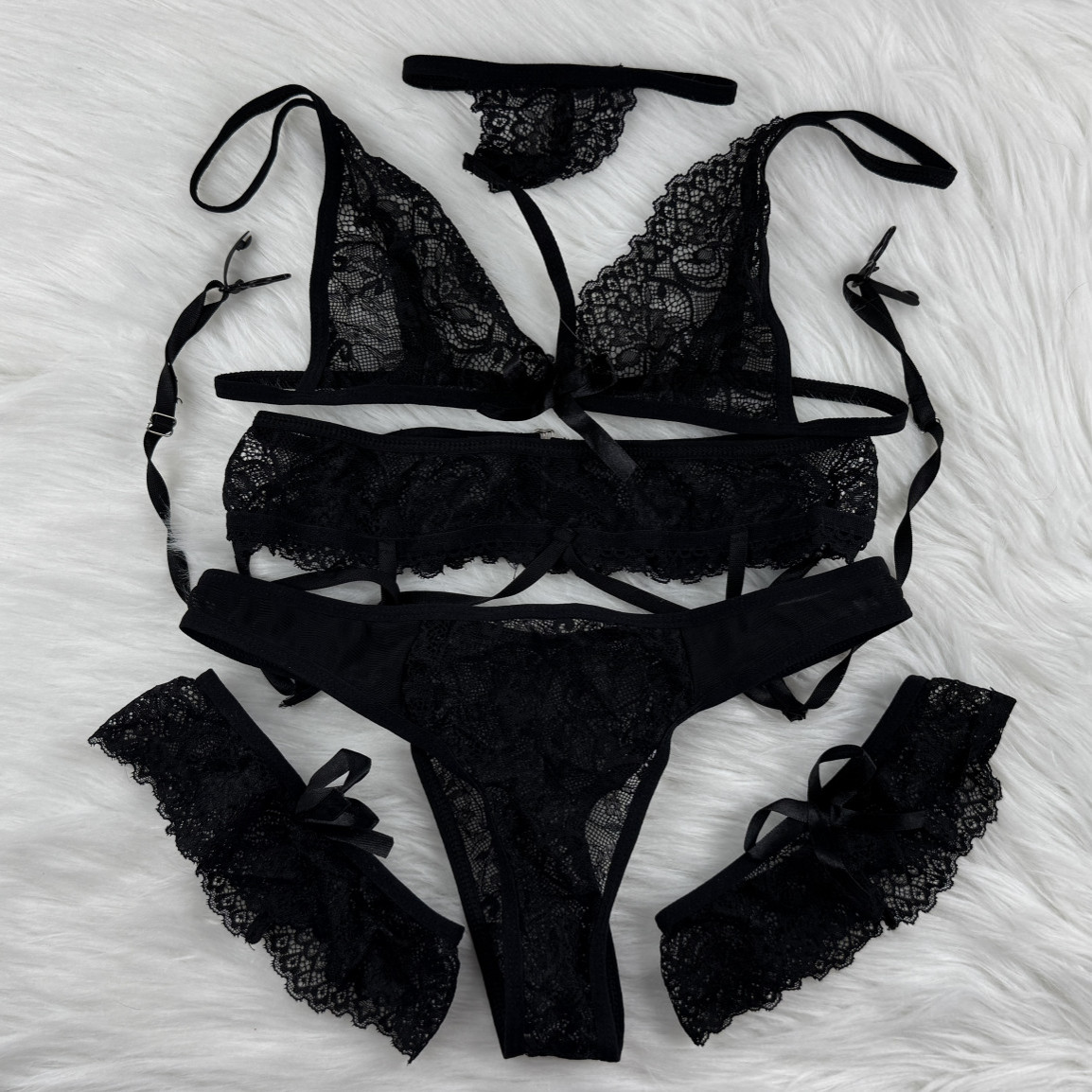 Lacy Black Set