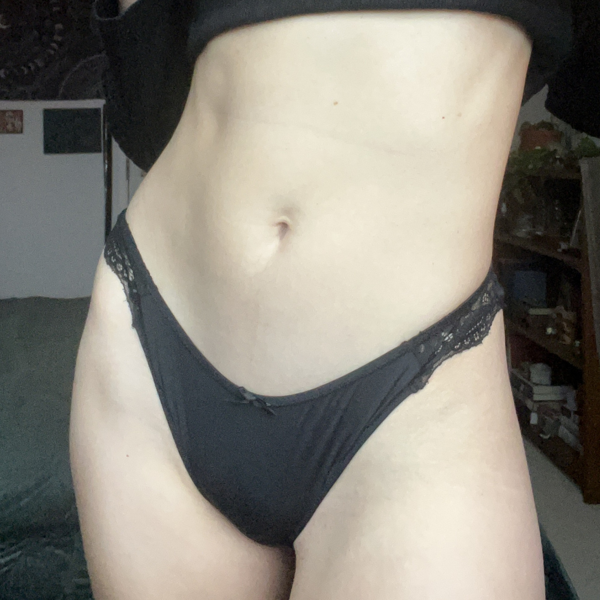 Black stretchy lace thong undies